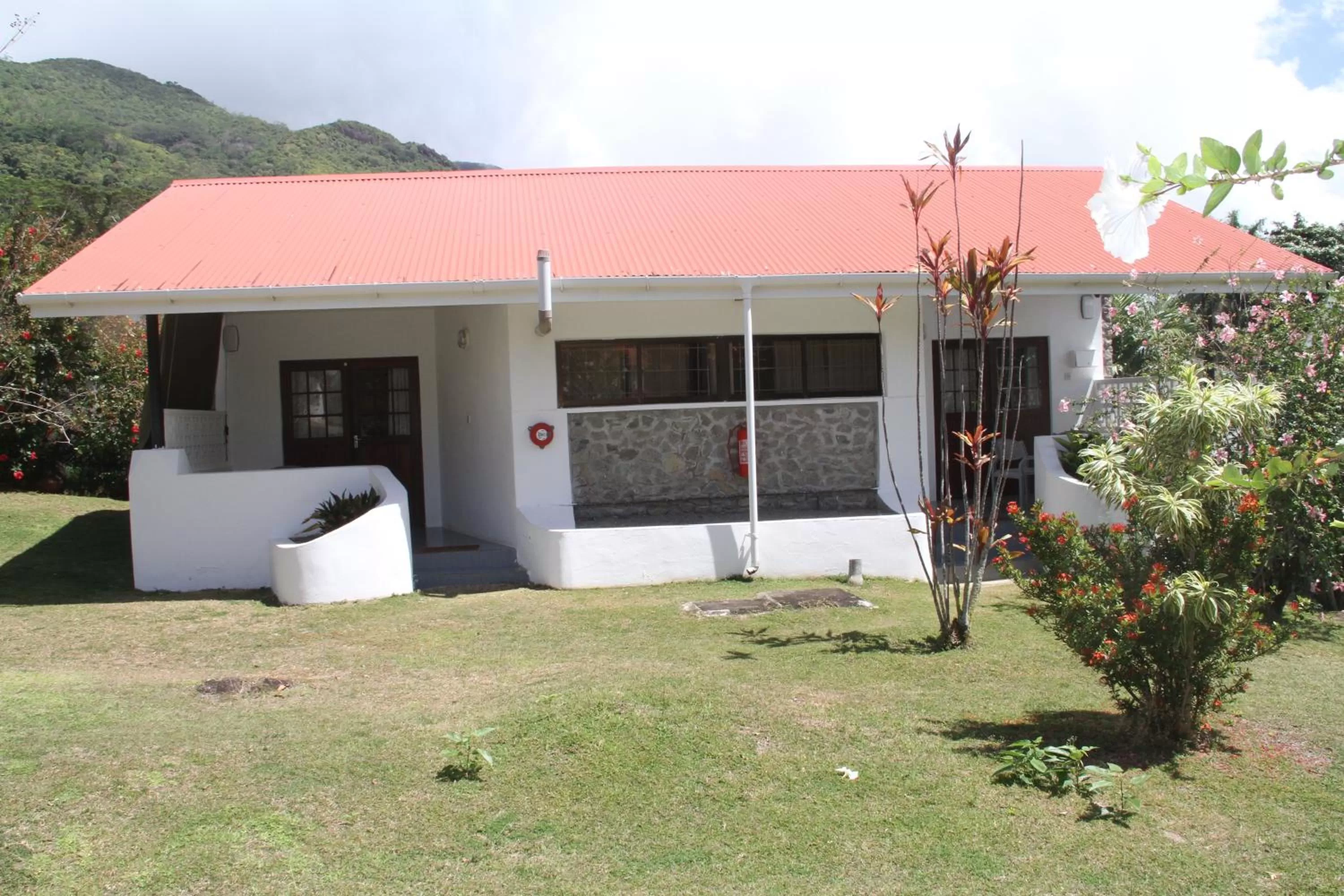 Facade/entrance, Property Building in Daniella's Bungalows