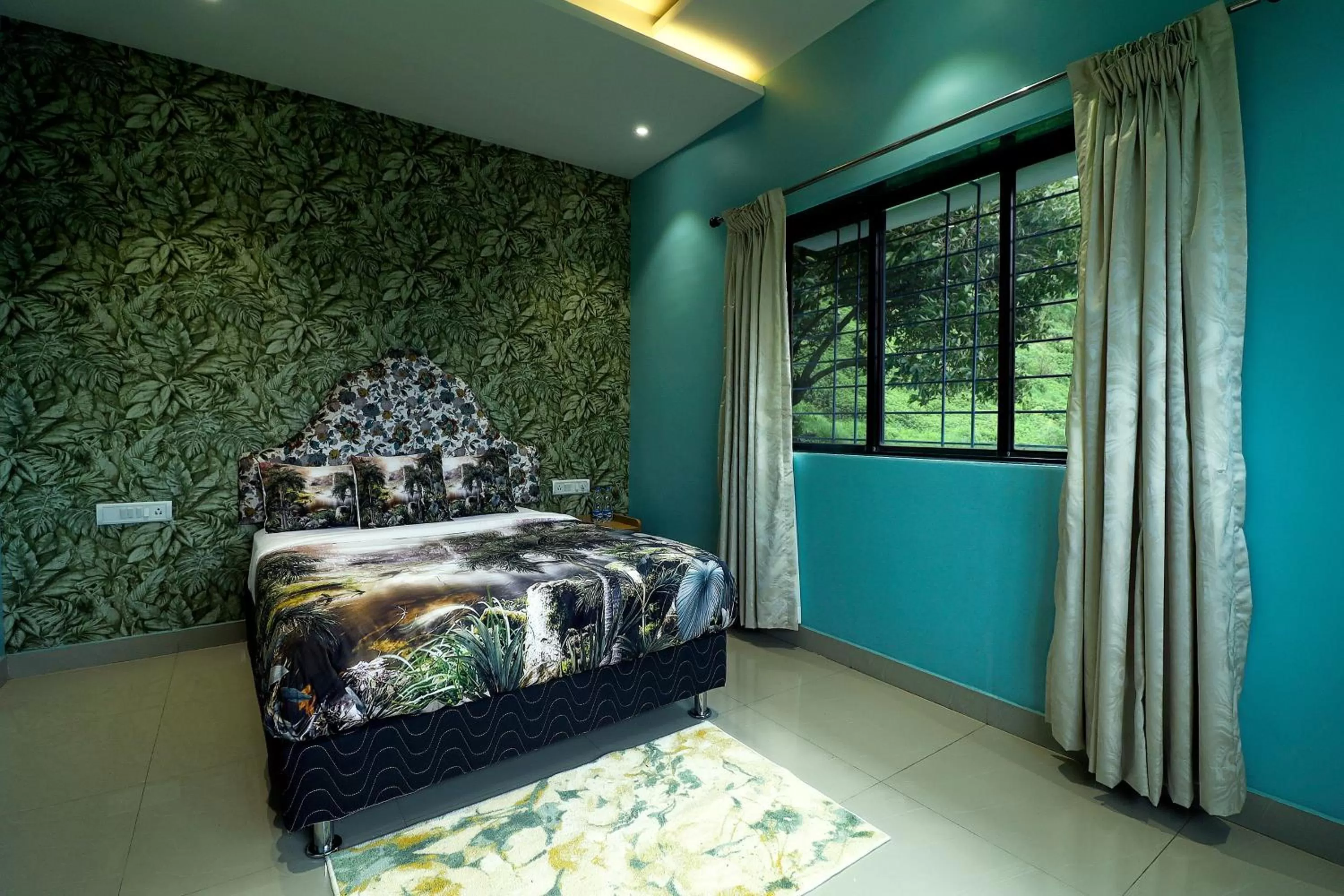 Bed in Hotel Greek Glory