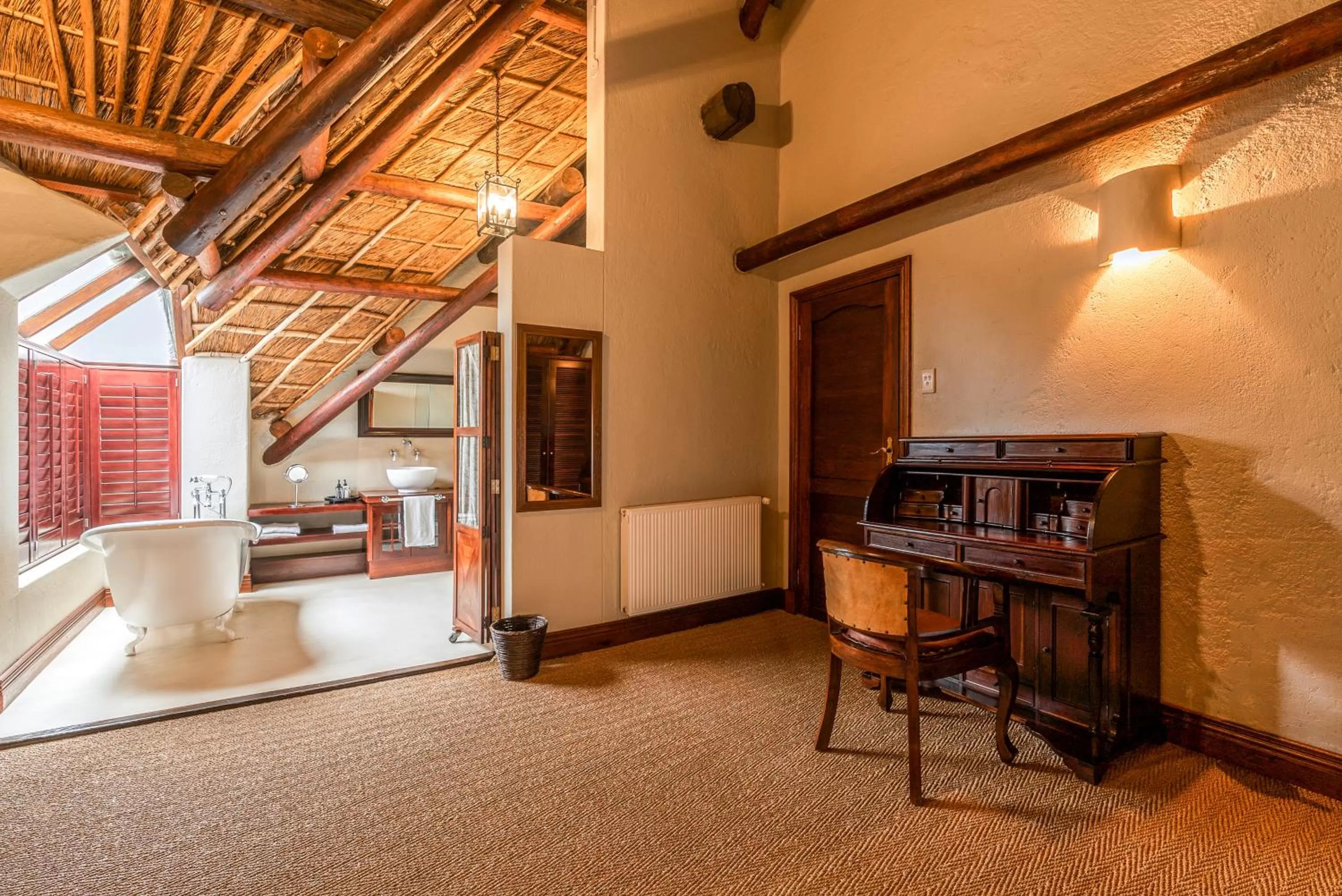 Living room in Iris Boutique Hotel