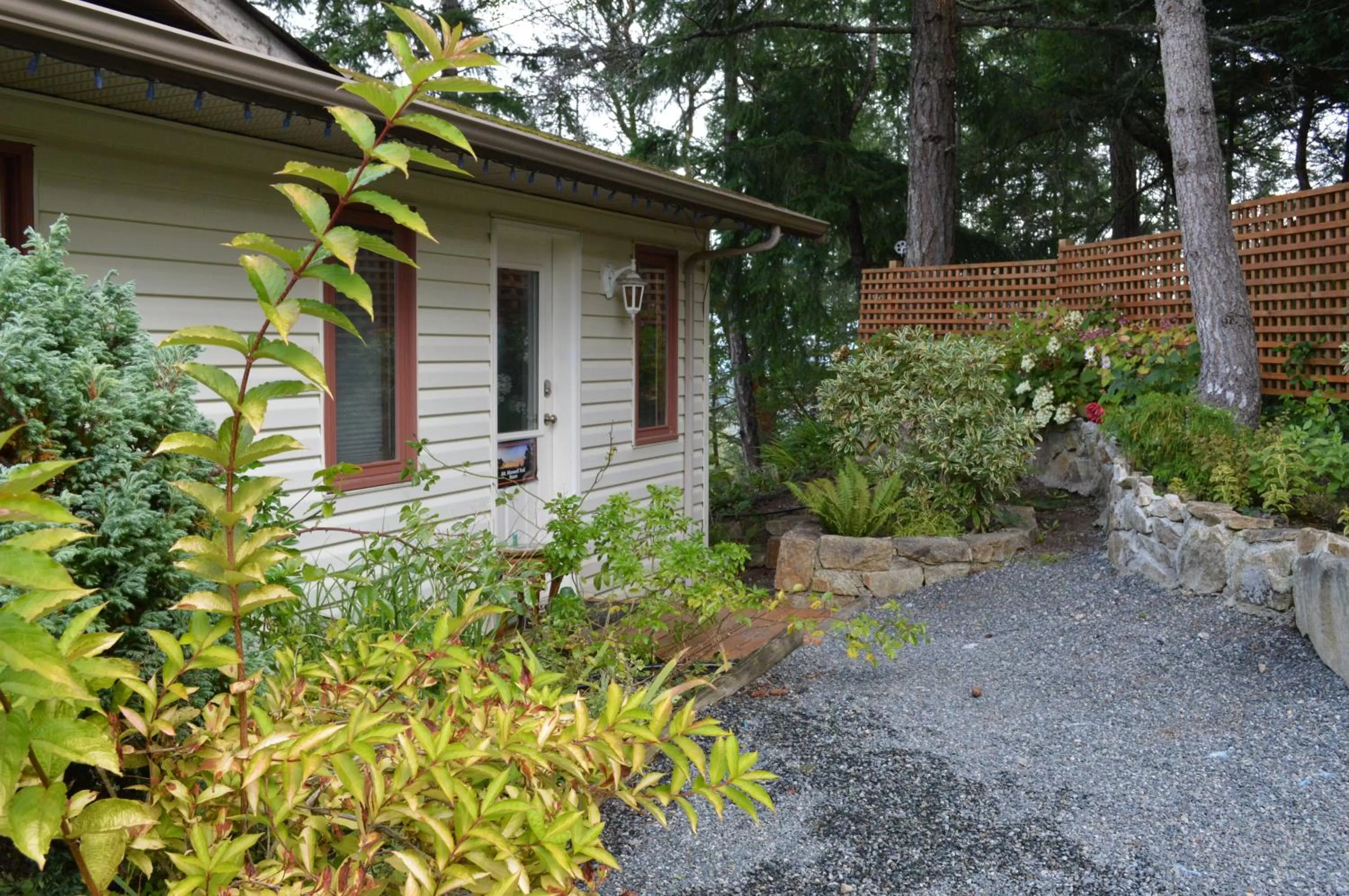 Property building in Armand Heights