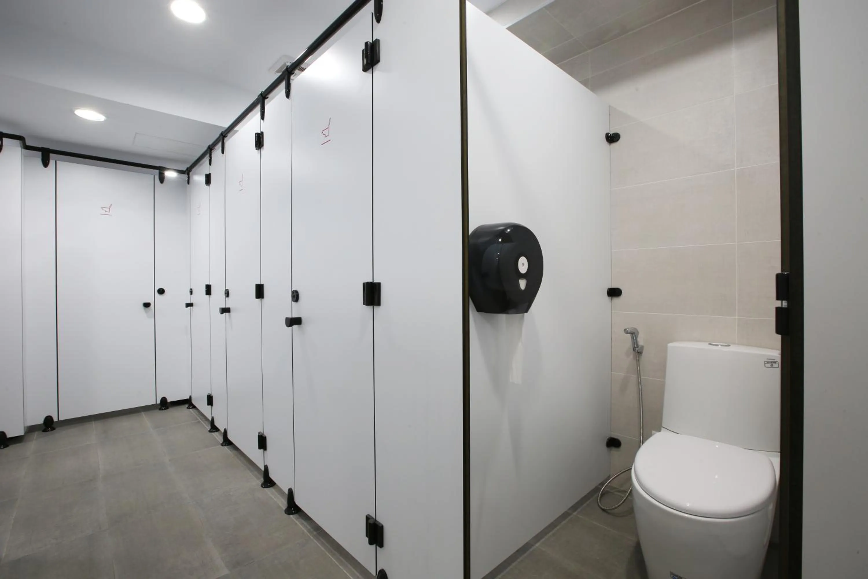 Toilet in Loosha Hostel