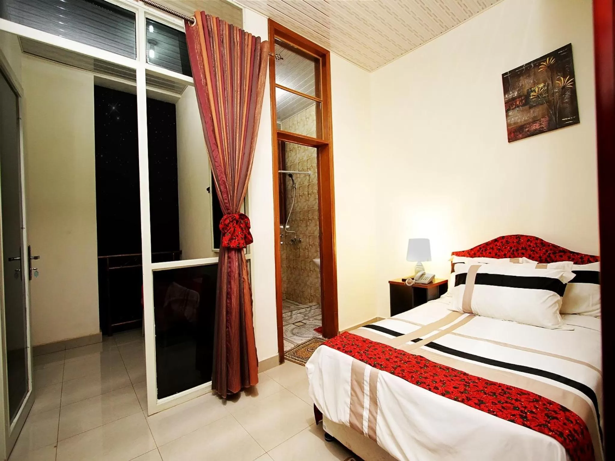 Bathroom, Bed in St Augustine Apart & Hotel