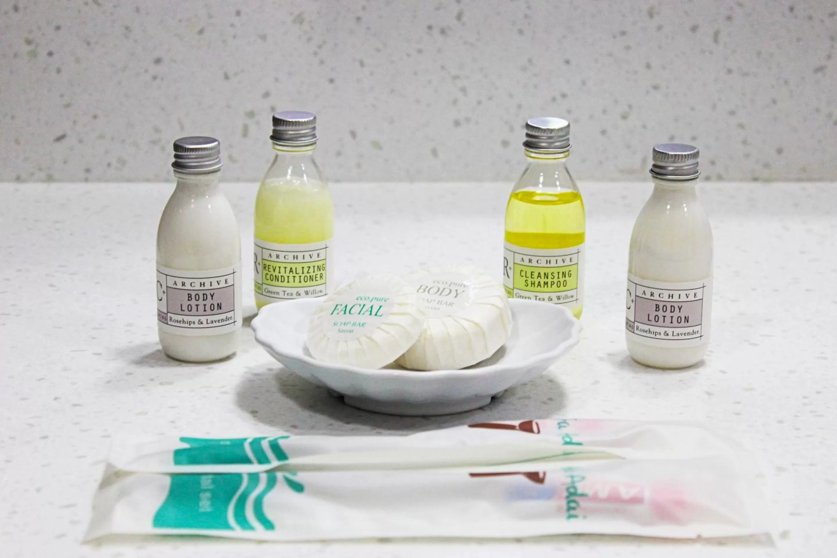 Shower in The Bayview Hotel Guam