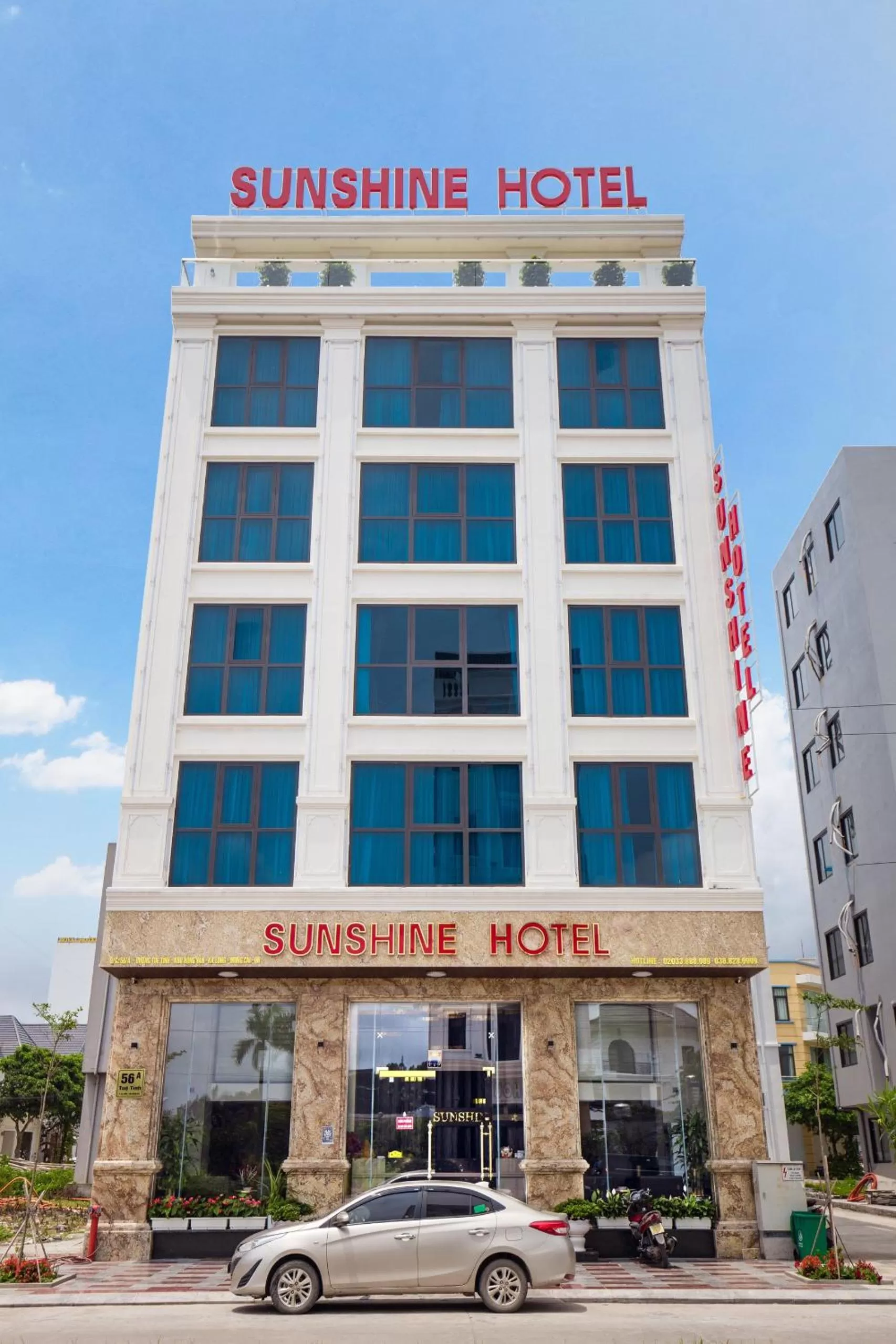 Property building in Sunshine Hotel Móng Cái