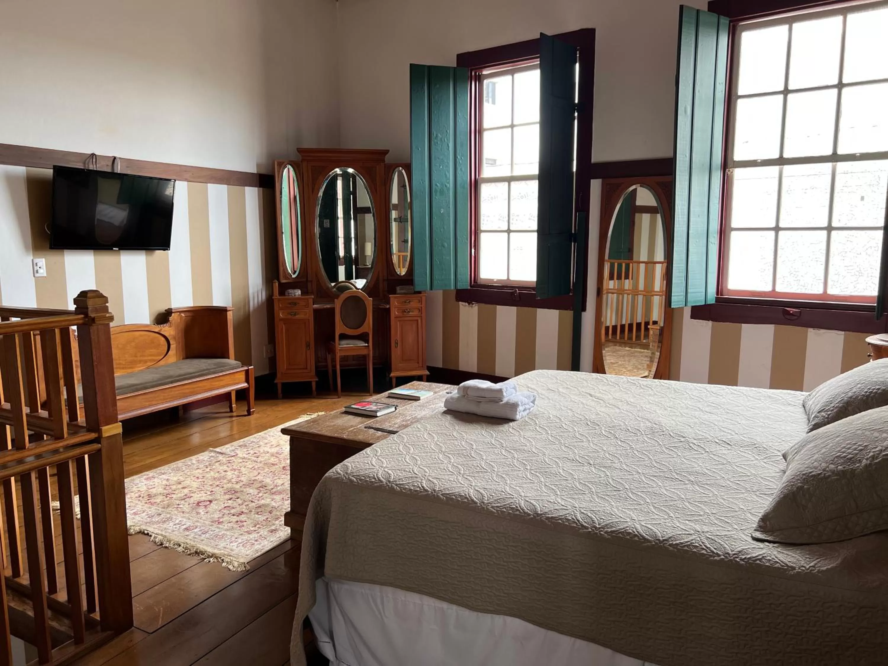 TV/Entertainment Center in Pousada Travessia - Minas Gerais