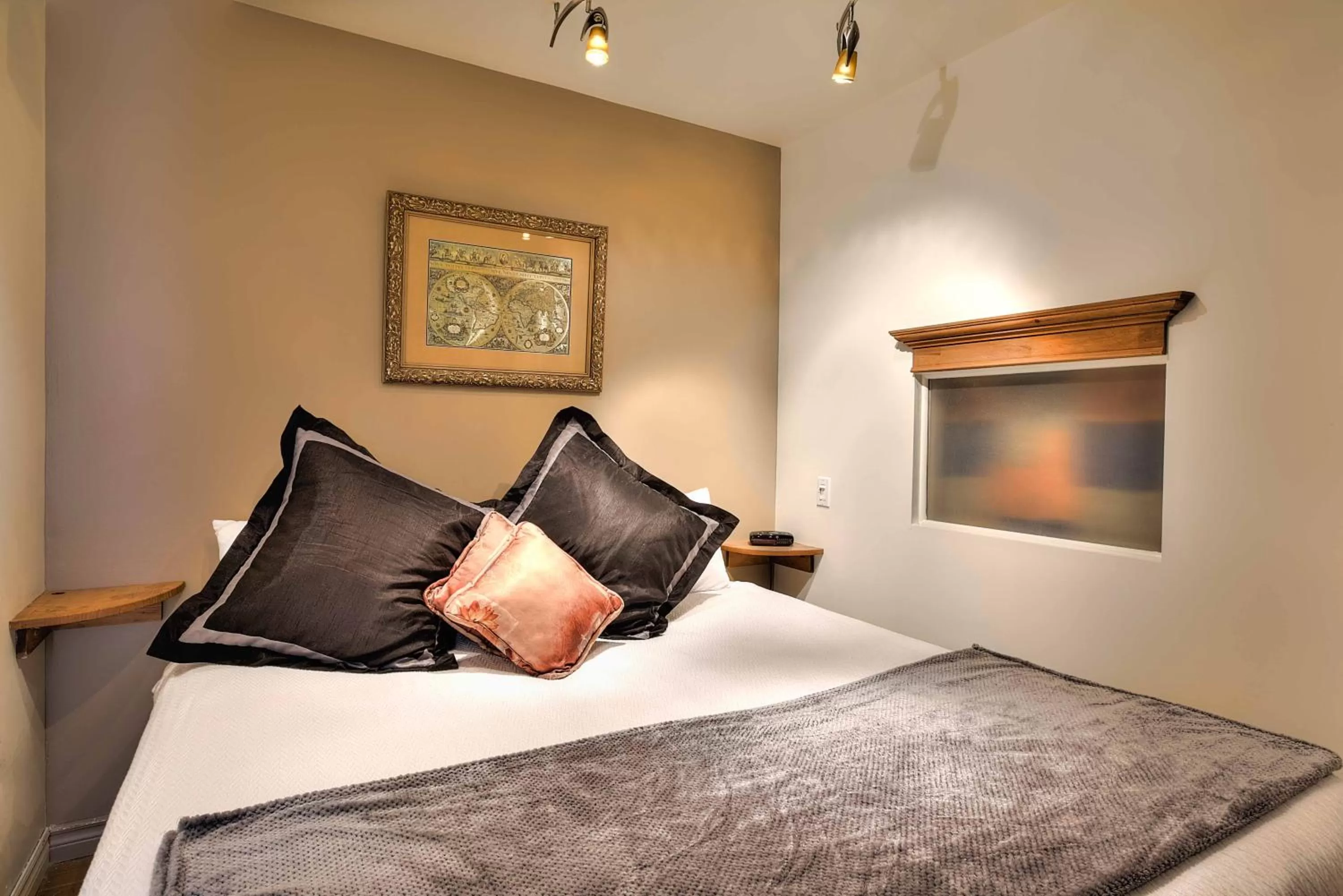 Bed in Motel et Camping Etchemin