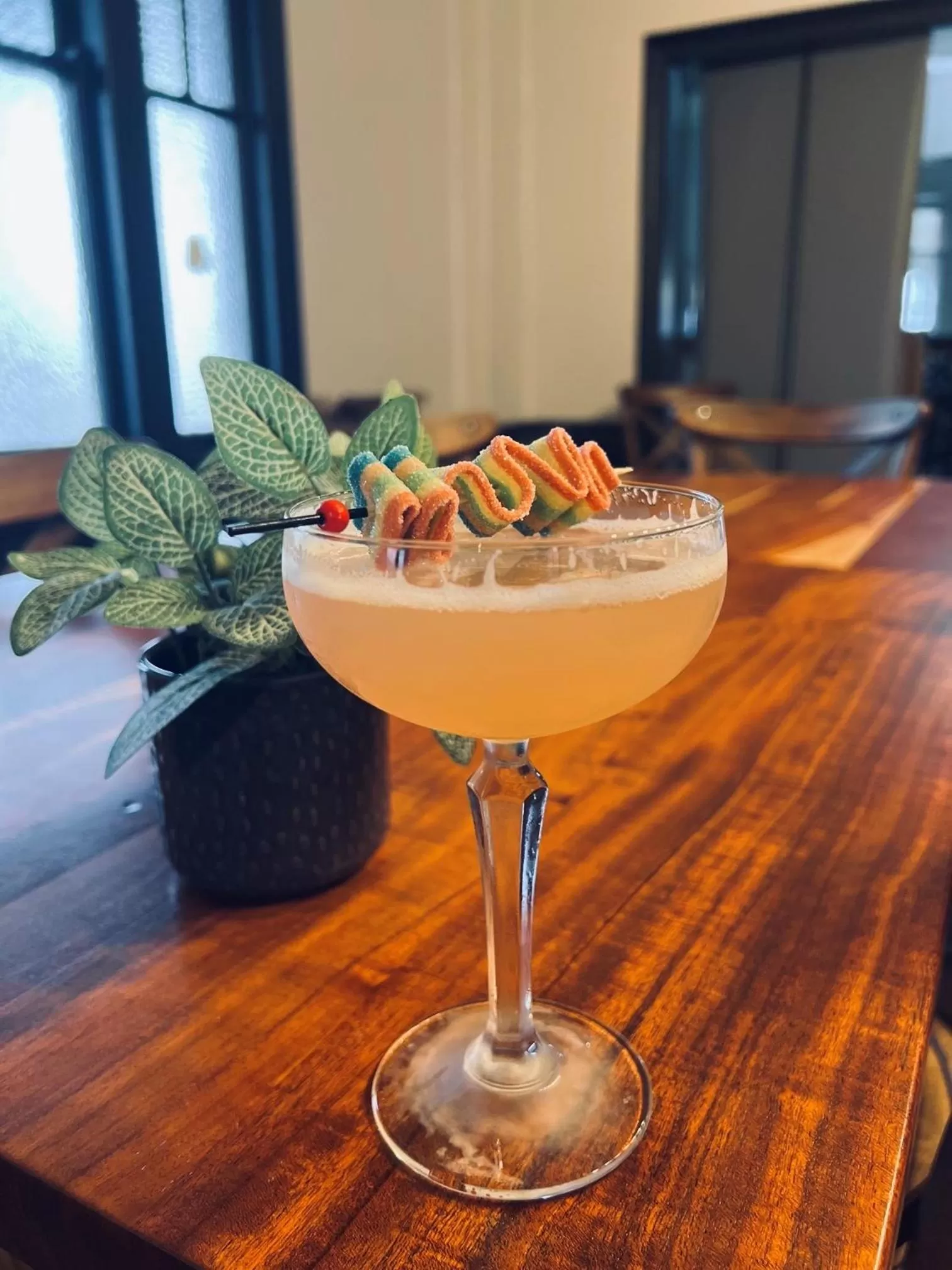 Restaurant/places to eat in Crown Hotel Motel