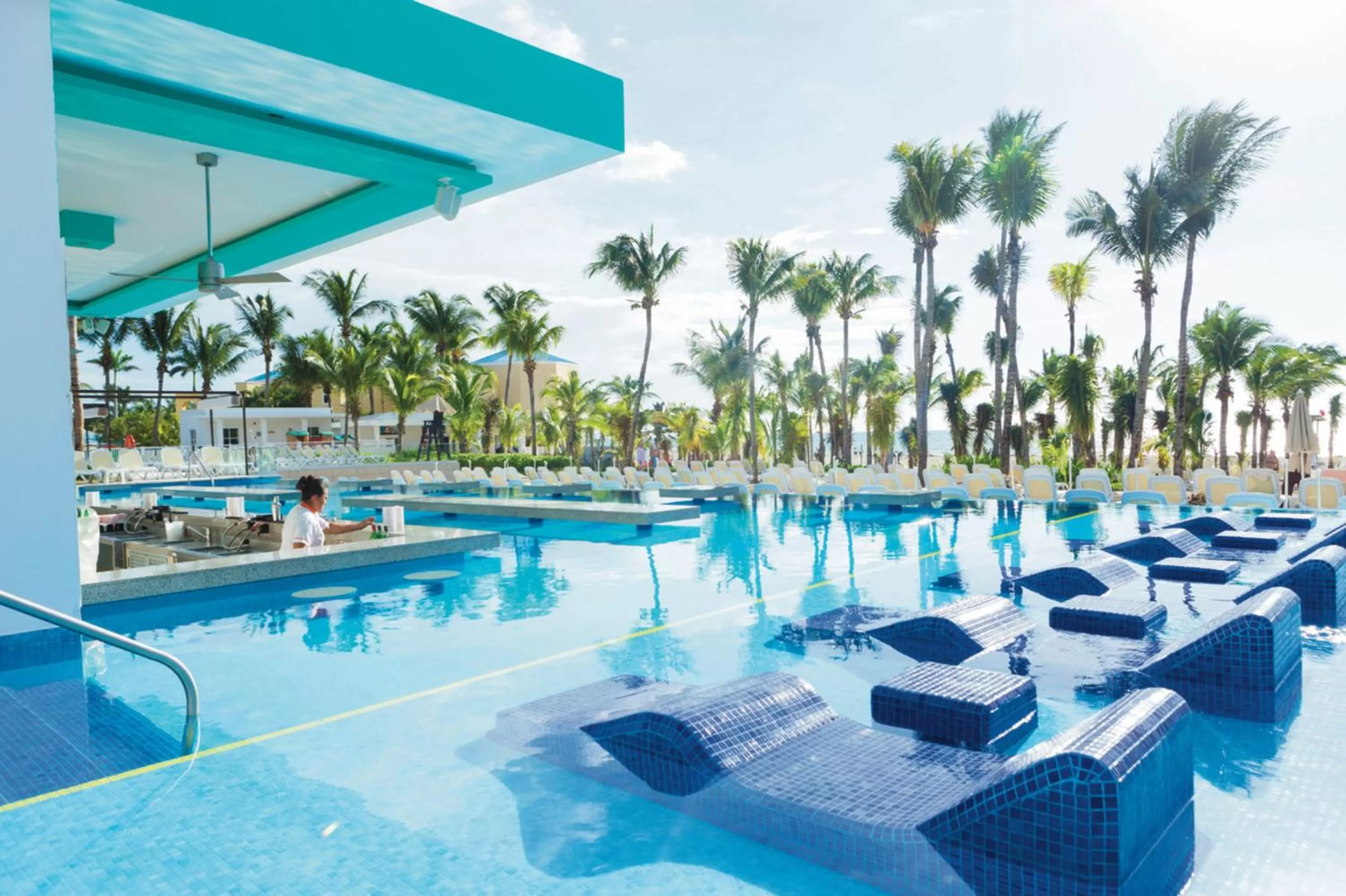 Swimming pool in Riu Playacar - All Inclusive