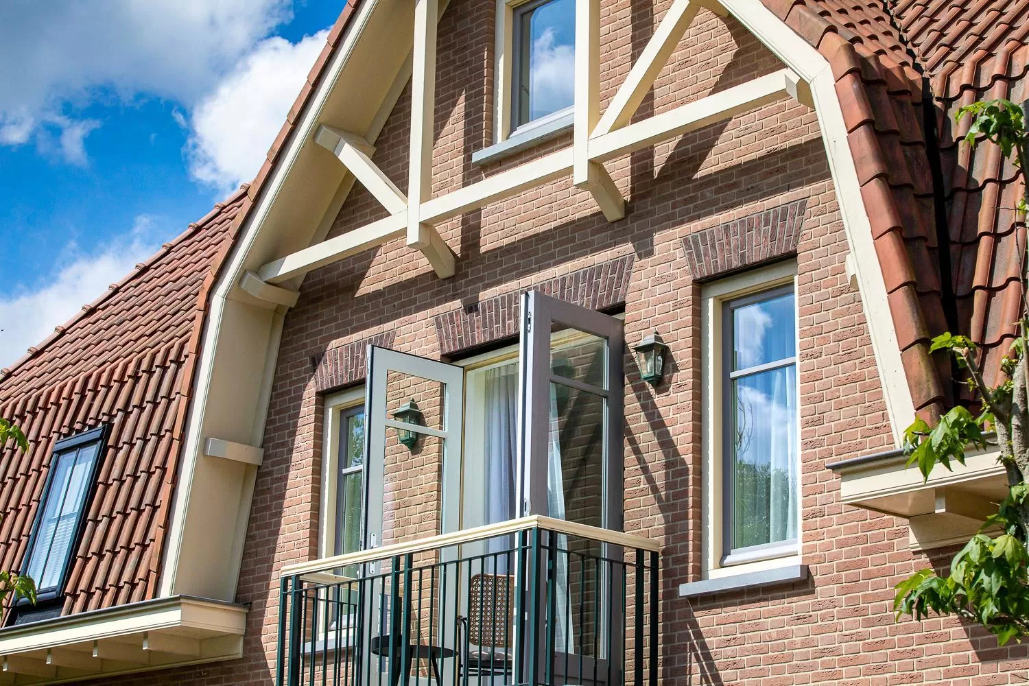 Property Building in B&B Hotel Villa Vida