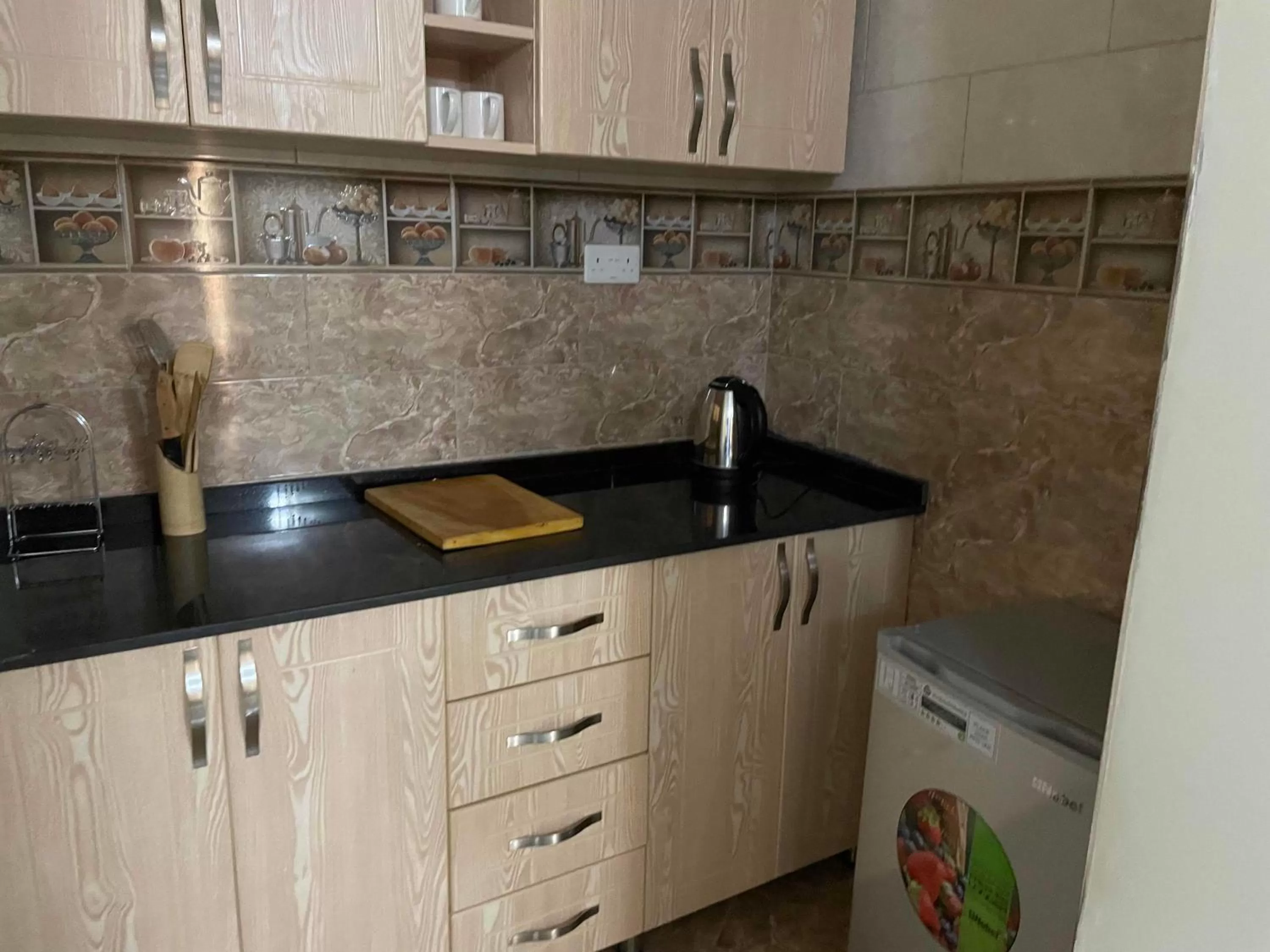 Kitchen or kitchenette, Kitchen/Kitchenette in Jaffa Suites