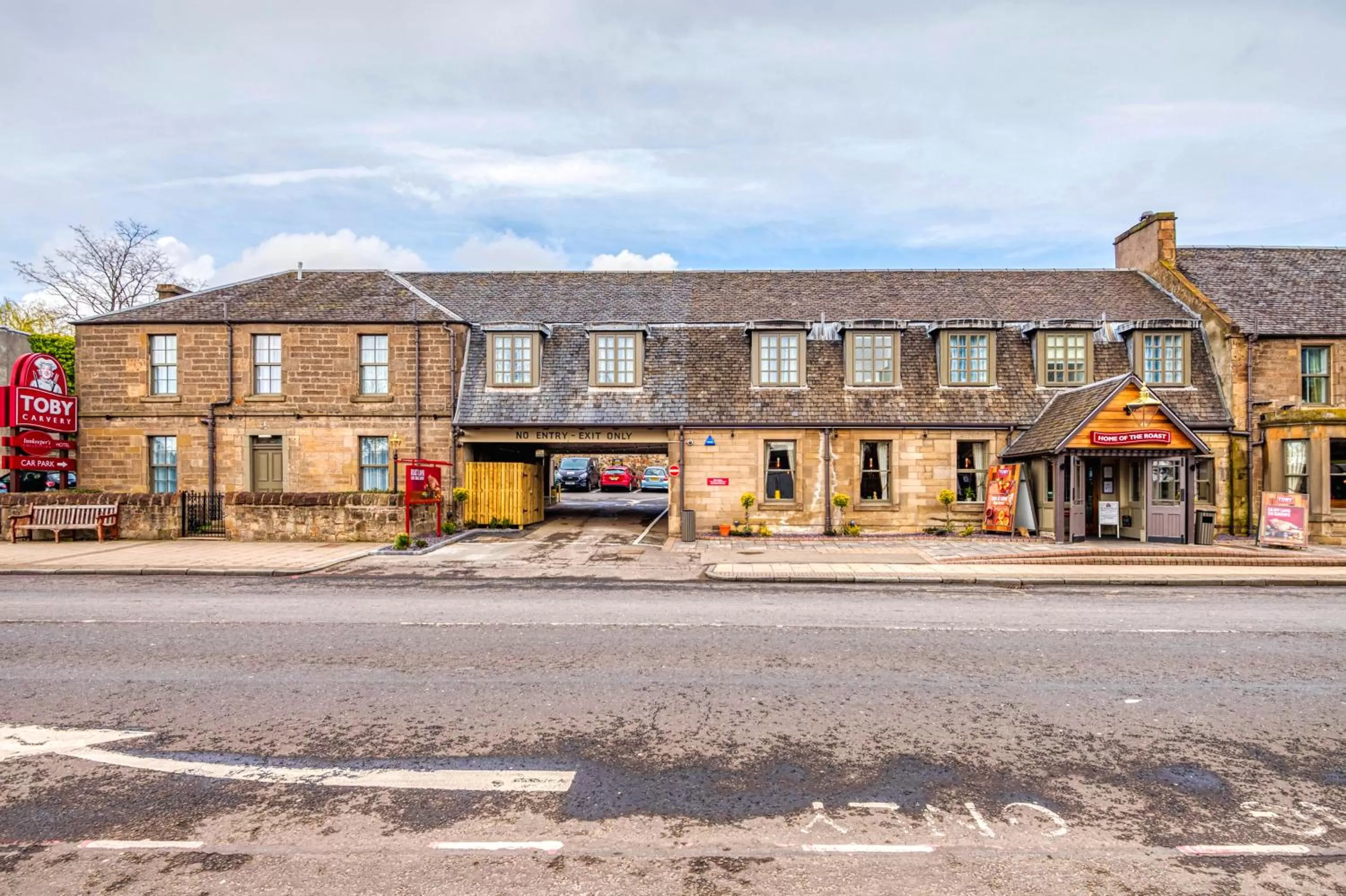 Property building in Toby Carvery Edinburgh West by Innkeeper's Collection