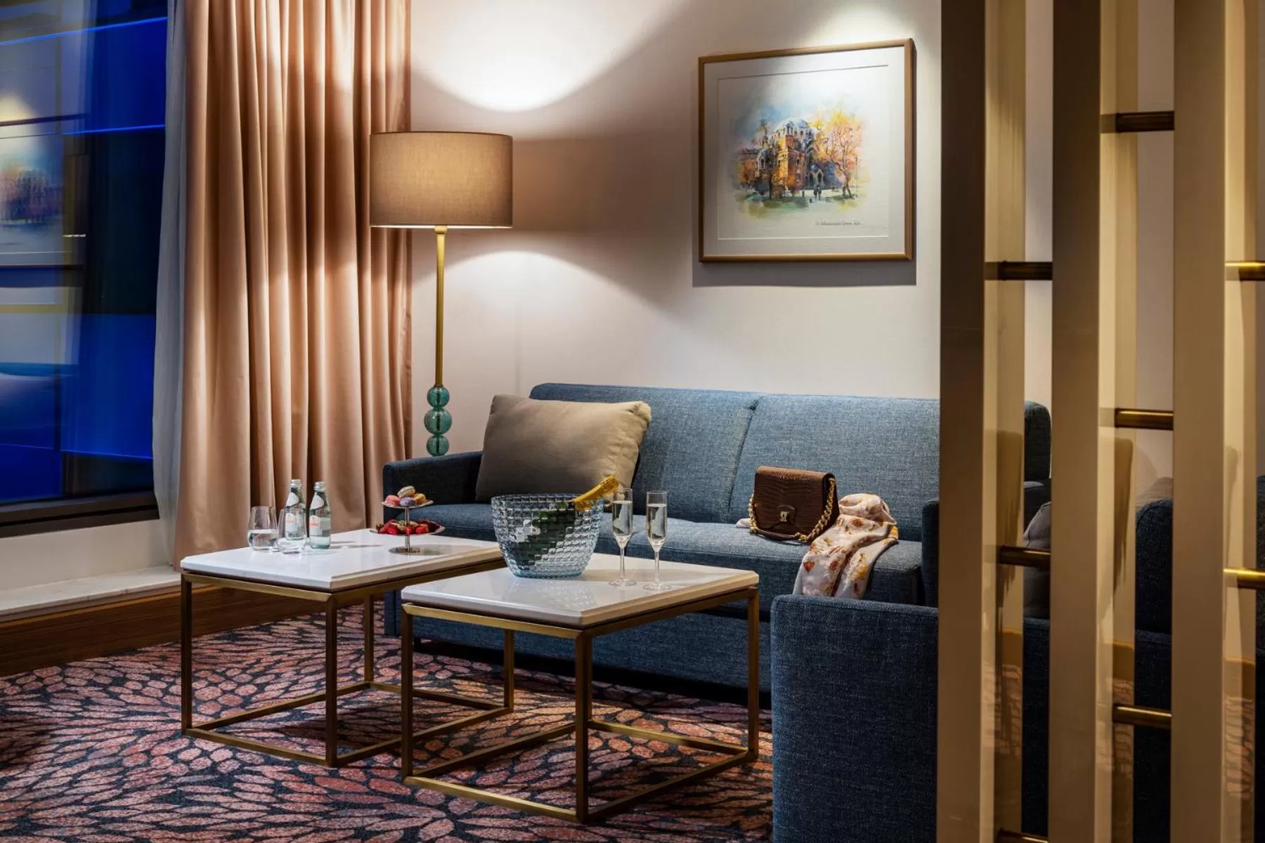 Seating area in Grand Hotel Millennium Sofia