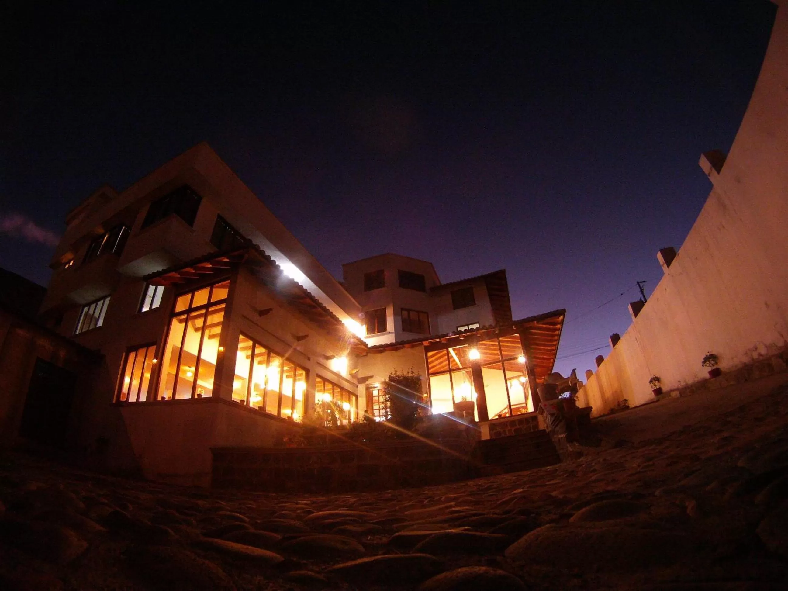 Facade/entrance in Hotel Casa Sakiwa
