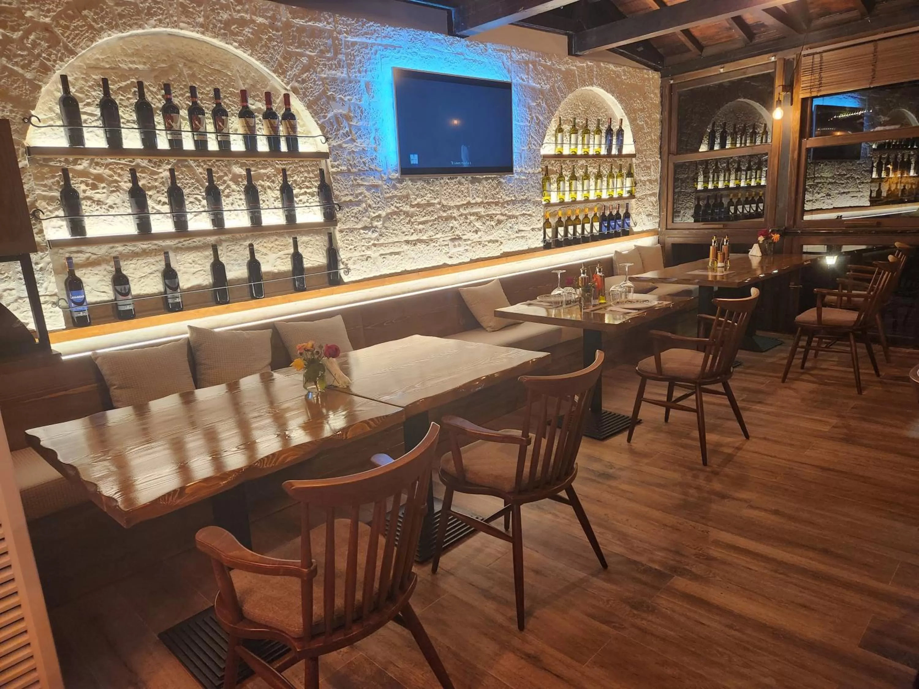 Lounge/Bar in HOTEL ANSEL