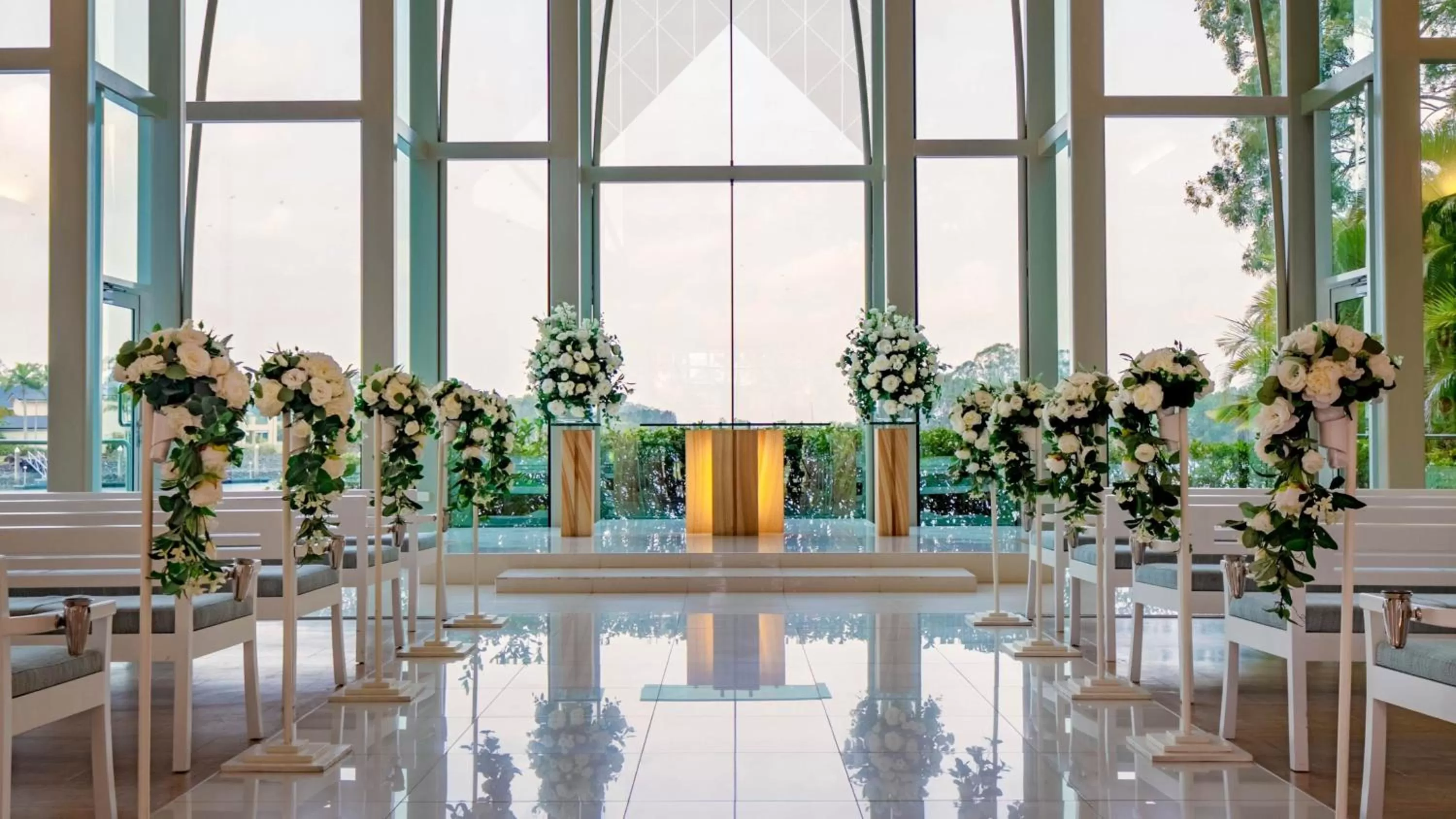 Meeting/conference room in InterContinental Sanctuary Cove Resort by IHG