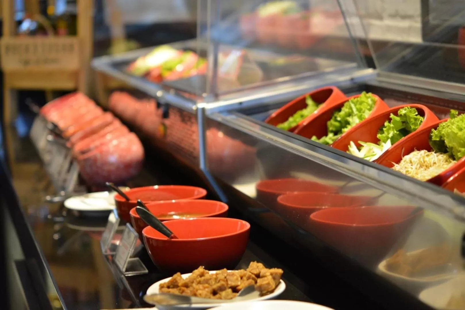 Restaurant/places to eat in Luminor Hotel Jemursari By WH with The Best Breakfast in Town and Located Near Surabaya Industrial Estate Rungkut SIER