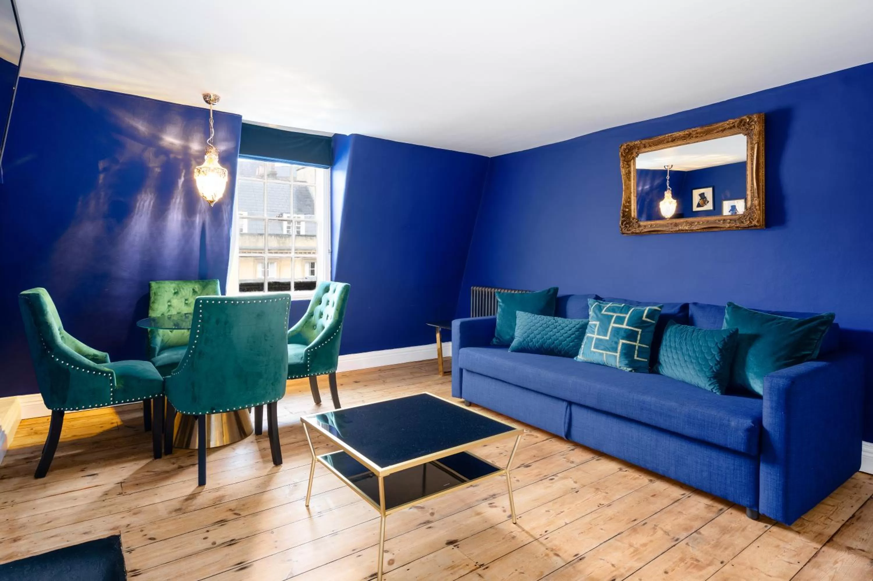 Living room in Darcys' Pride