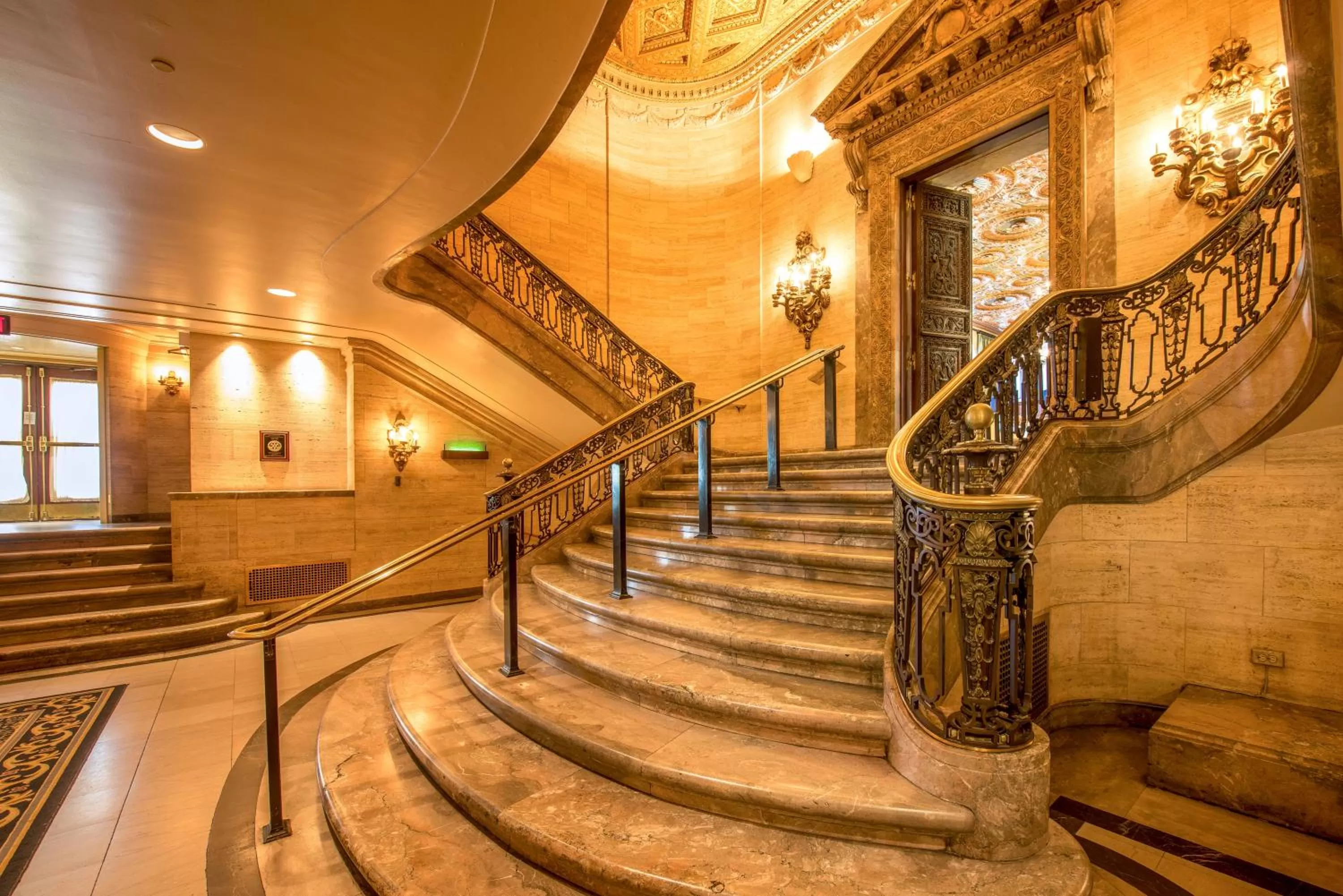 Business facilities in Hotel Du Pont