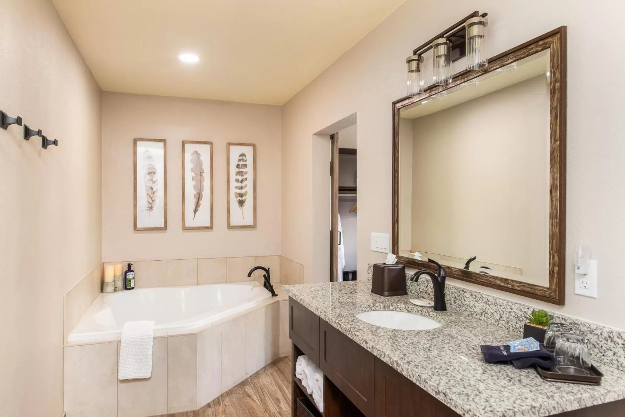 Bathroom in Whispering Creek Bed & Breakfast