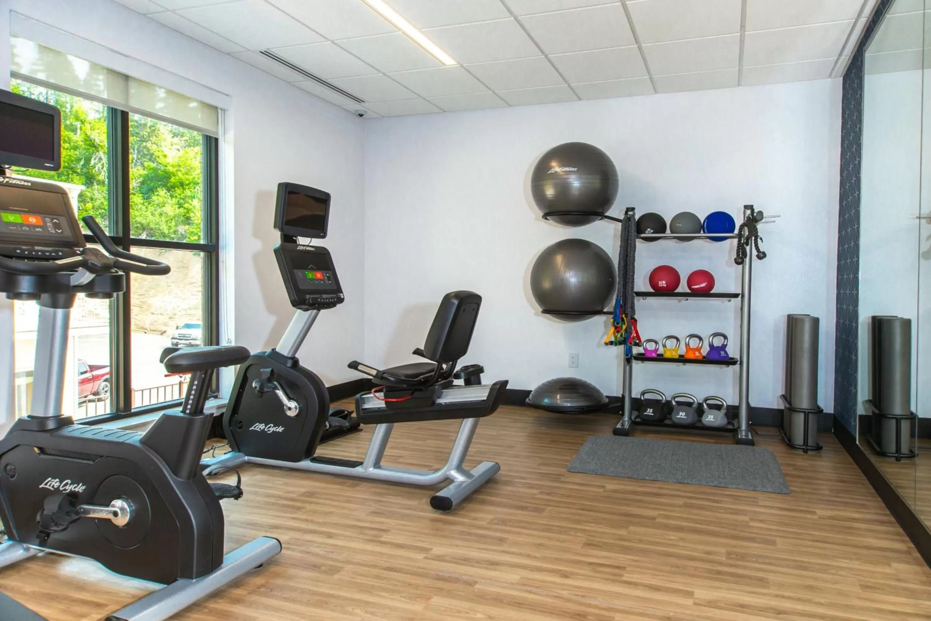 Fitness centre/facilities in Four Points by Sheraton Deadwood
