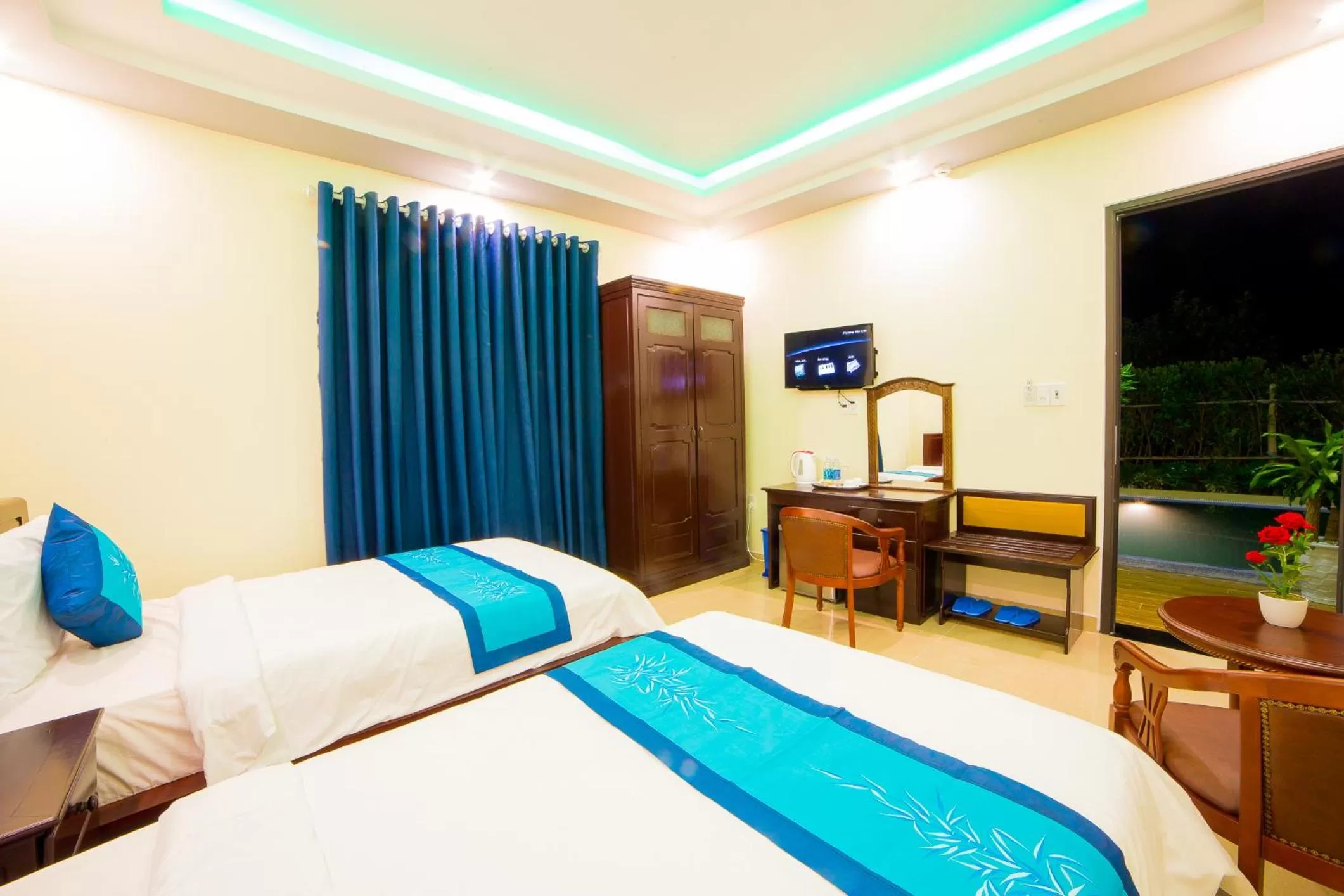 Bed in Hào Anh Villa Hội An