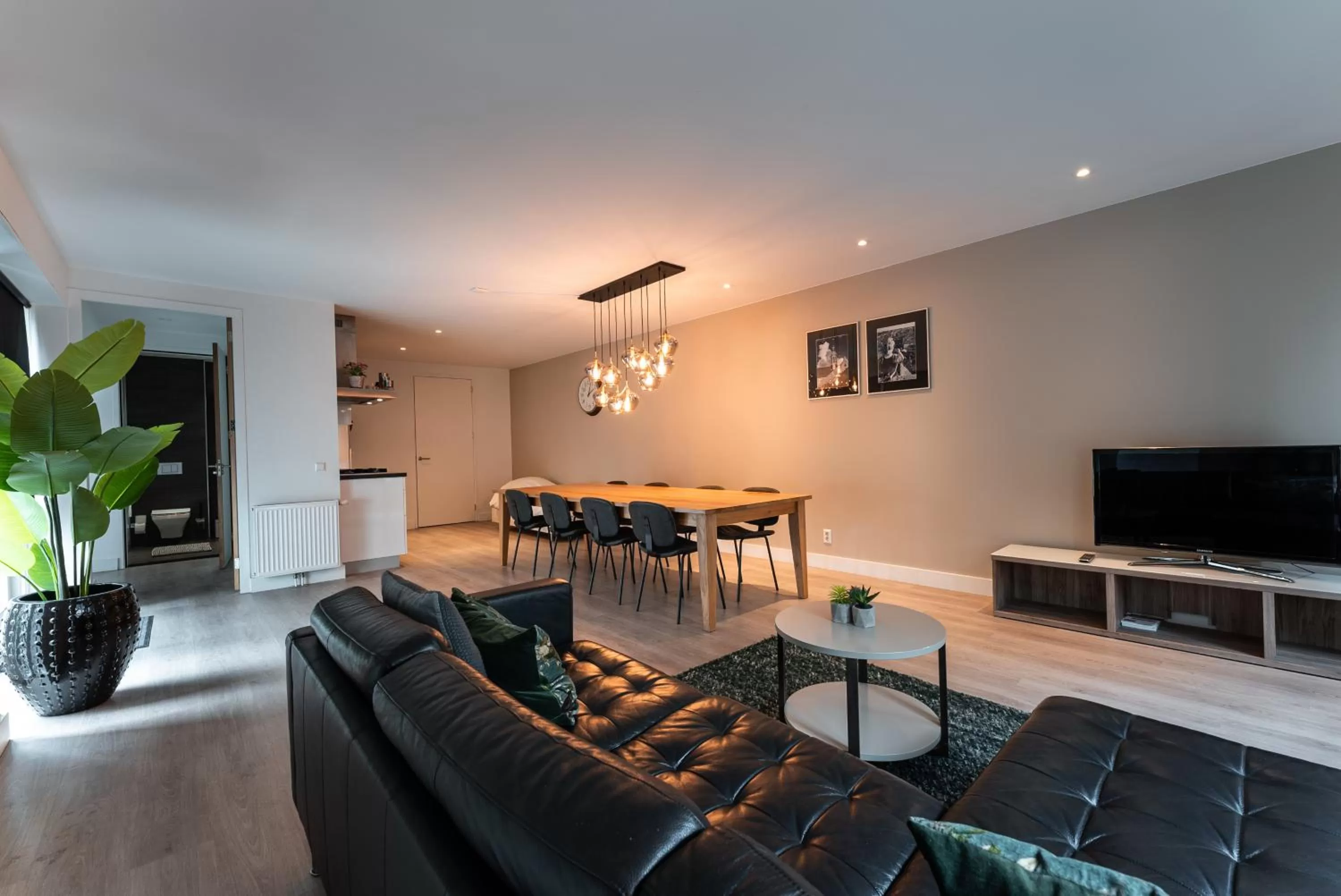 Familie Hotel & Apartments Alkmaar