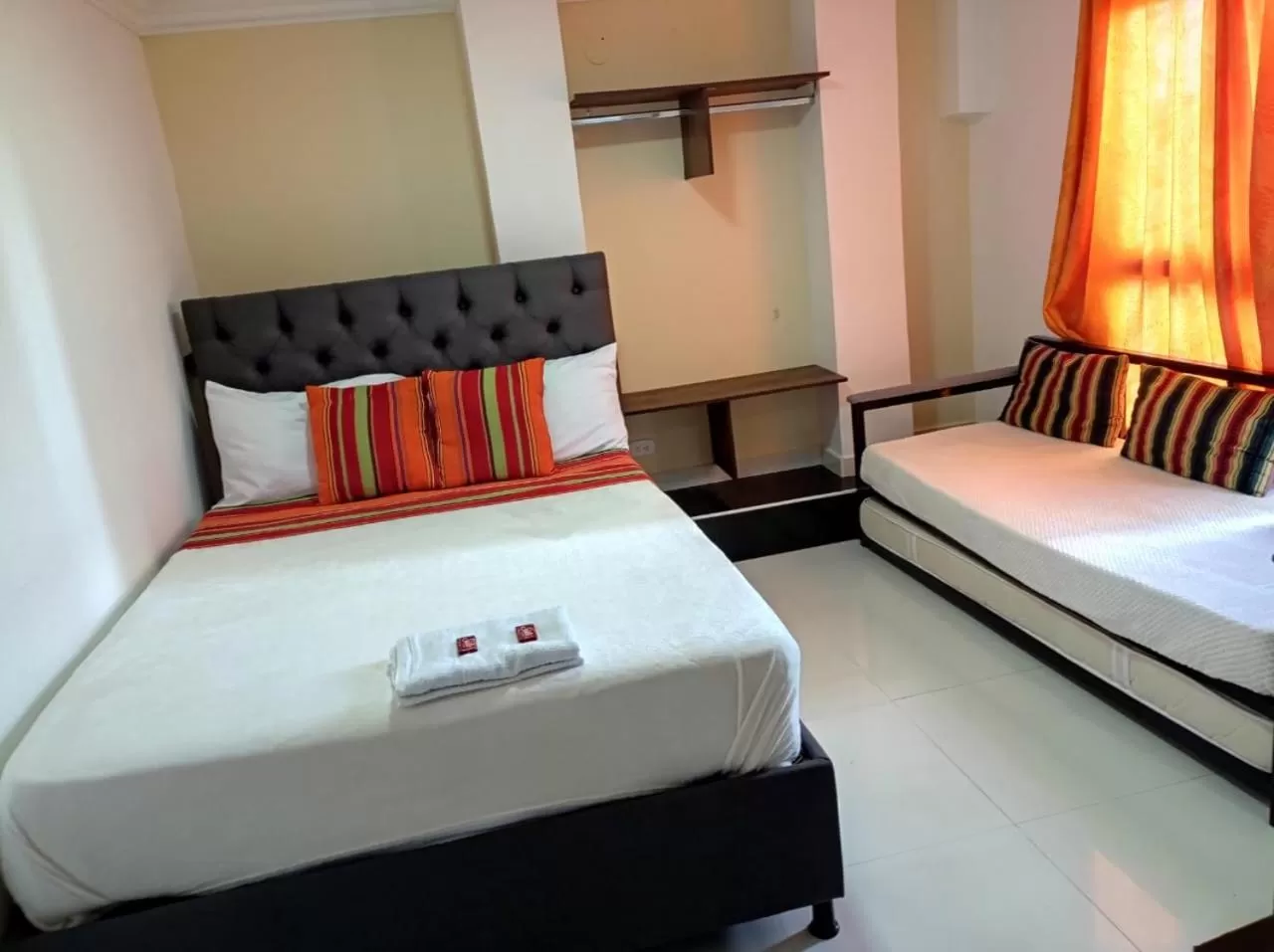 Bed in ANAJIRAWAA HOTEL