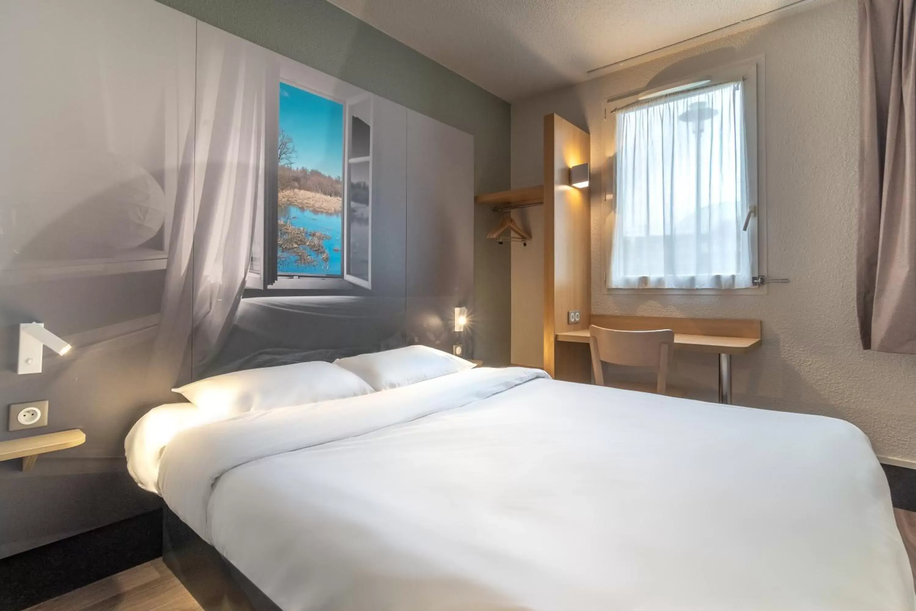 Double Room - Disability Access in B&B HOTEL CHATEAUROUX Déols Double Room - Disability Access in B&B HOTEL CHATEAUROUX Déols