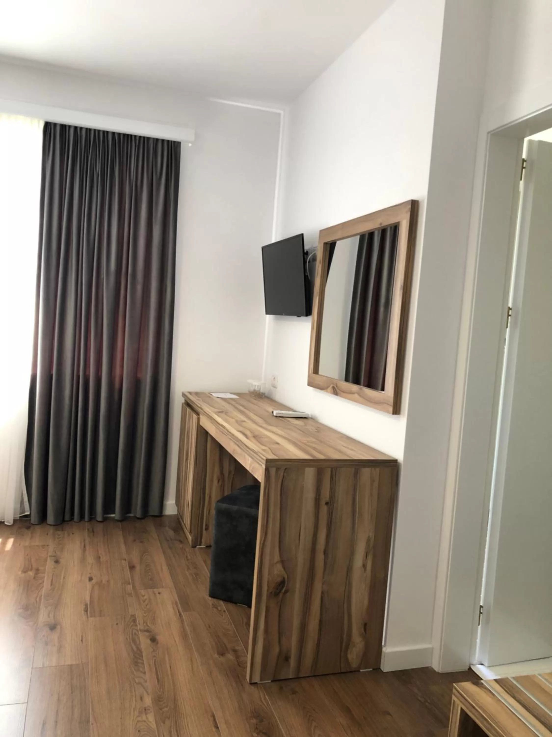 Photo of the whole room in Grand Hotel Pogradec