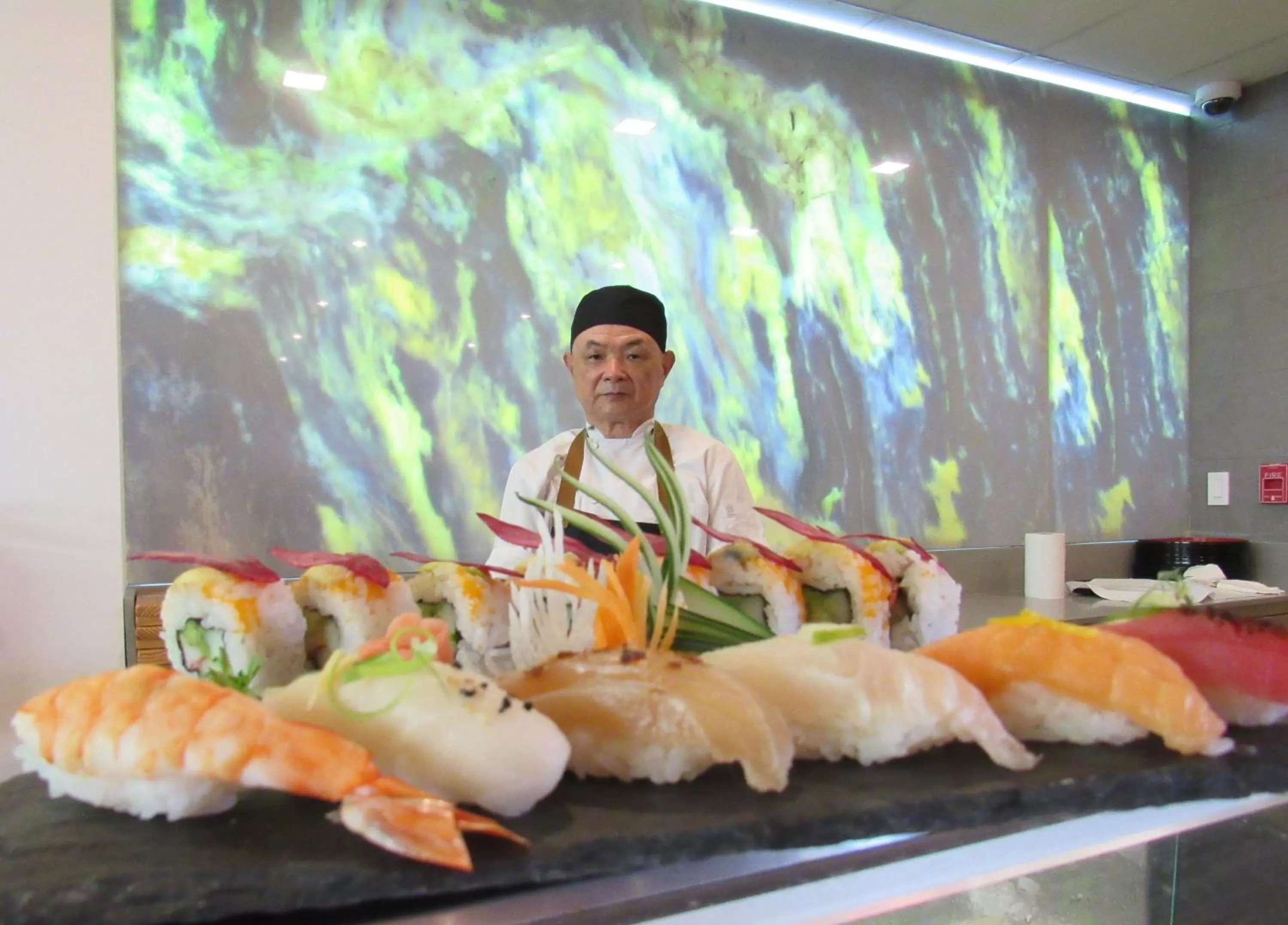 Restaurant/places to eat in Crowne Plaza San Jose La Sabana by IHG