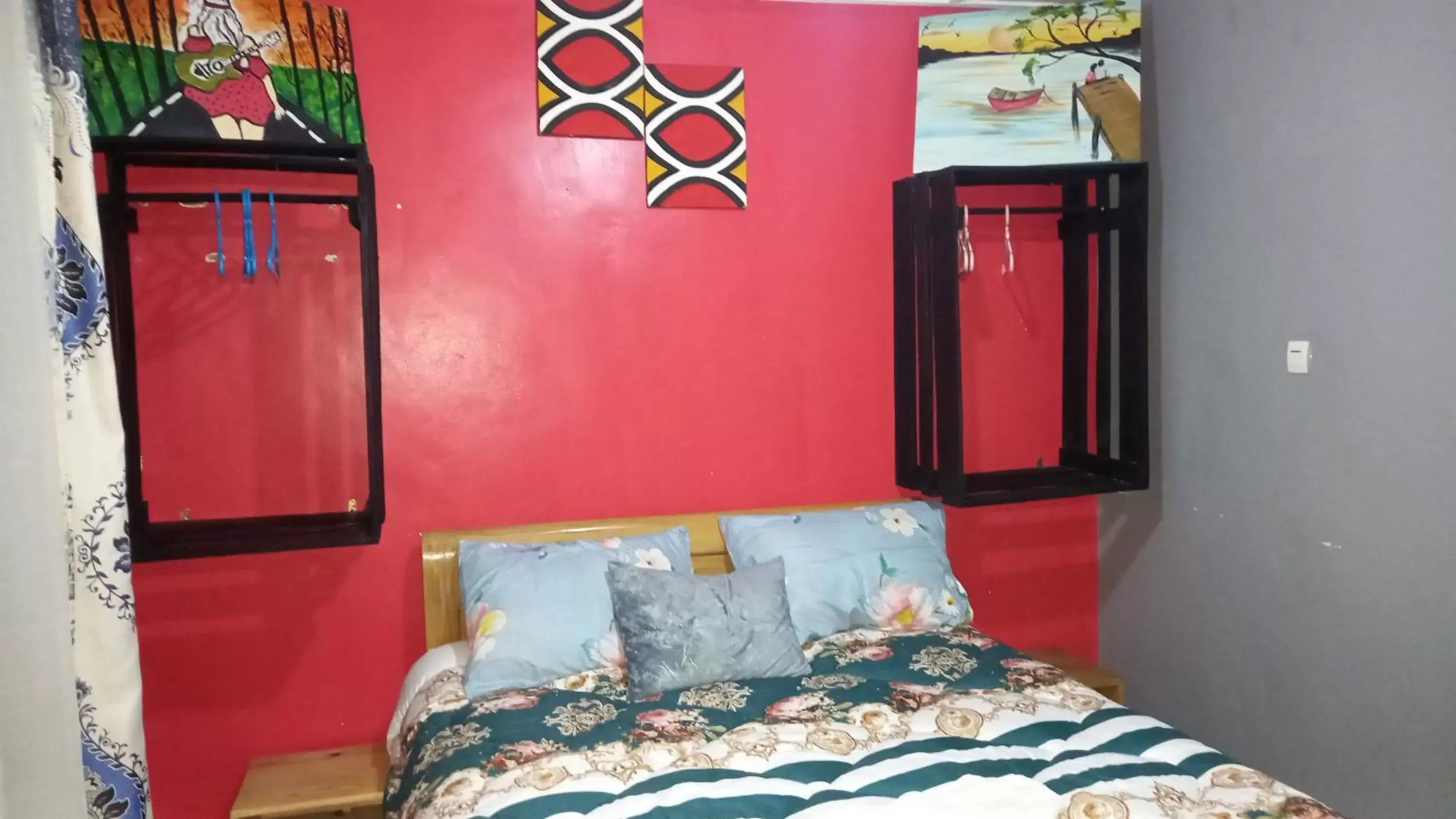 Deluxe Single Room in Tommy's Budget Rooms Deluxe Single Room in Tommy's Budget Rooms