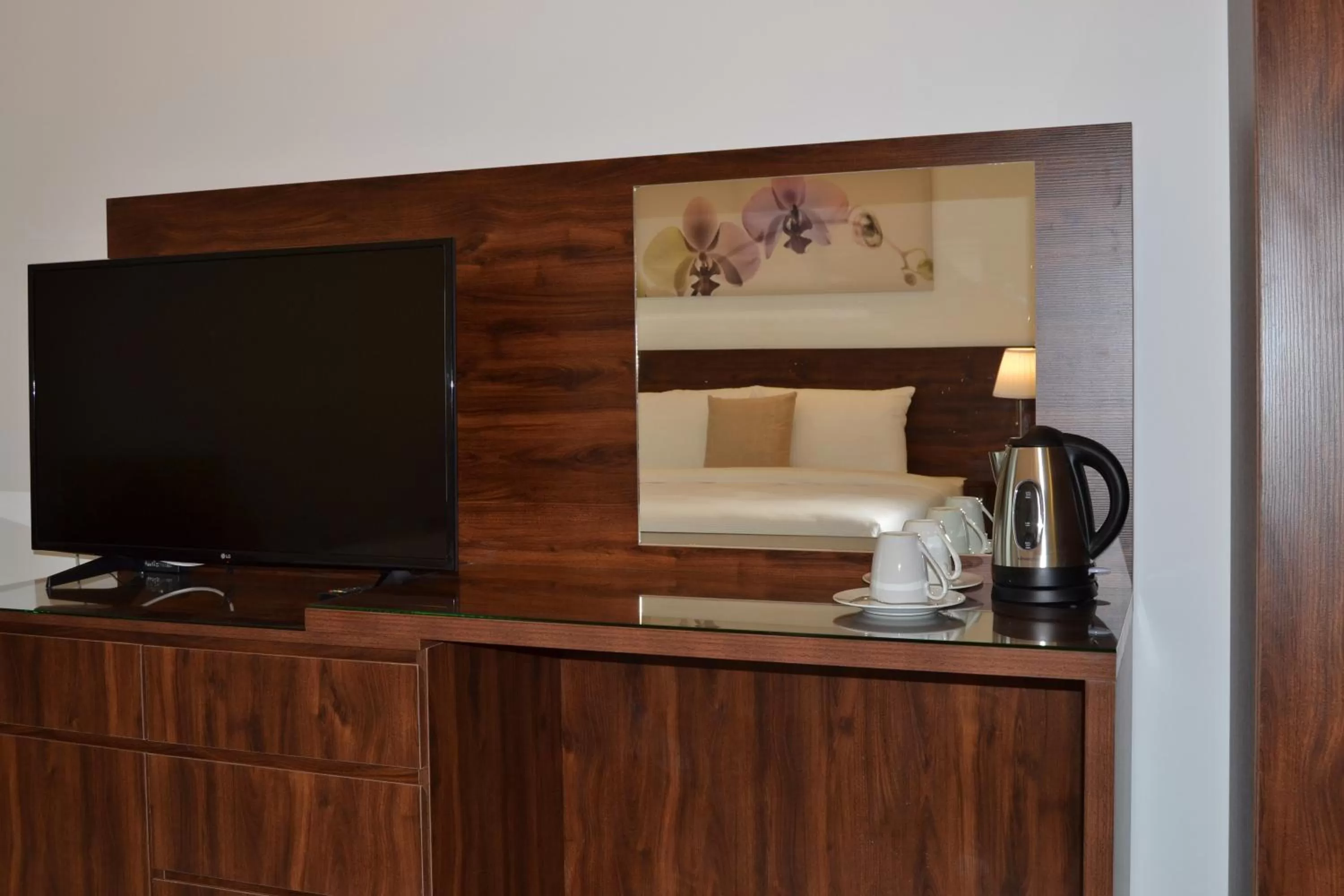 TV/Entertainment Center in Sedra Residence