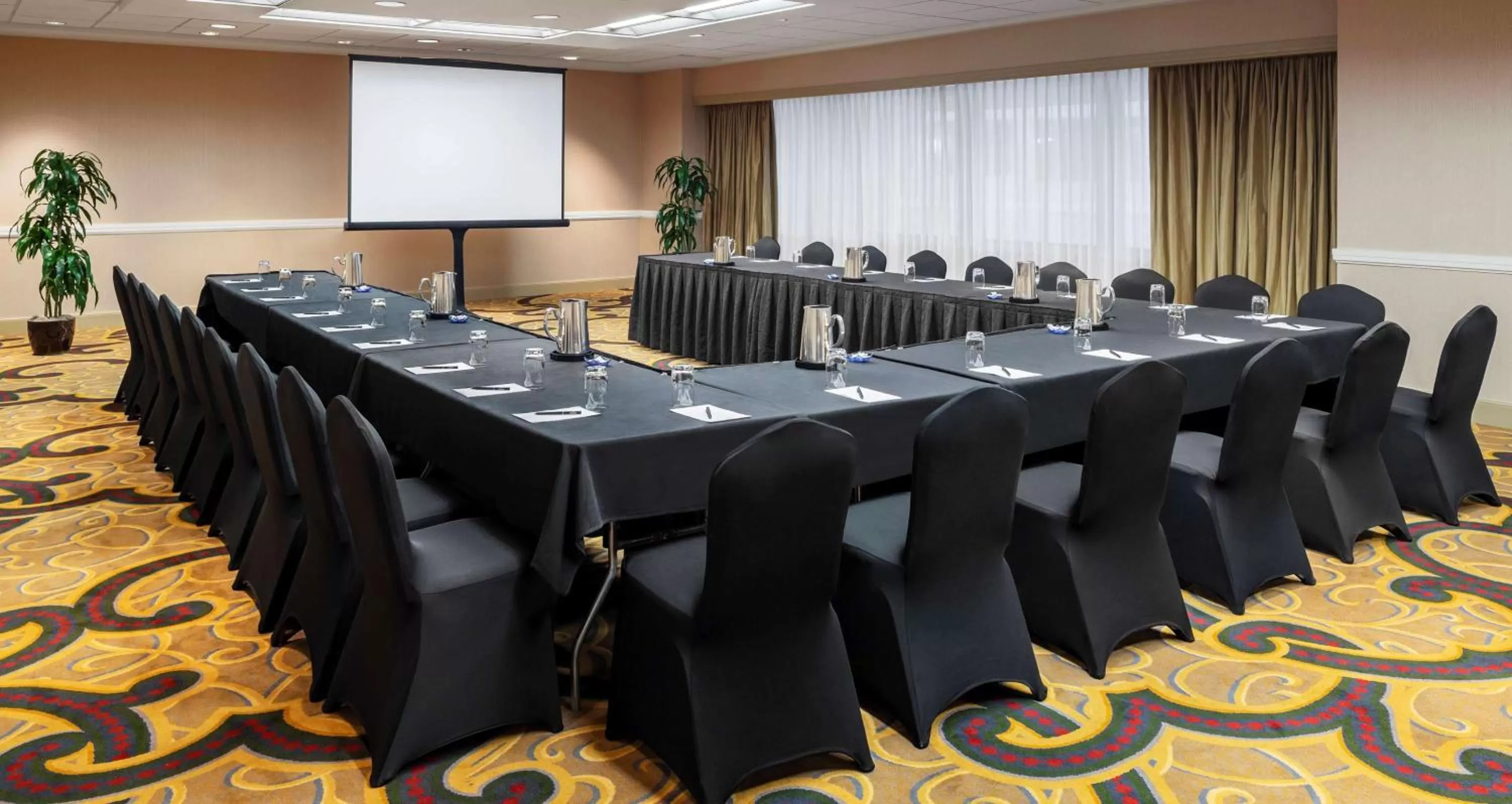 Meeting/conference room in Hilton Indianapolis Hotel & Suites