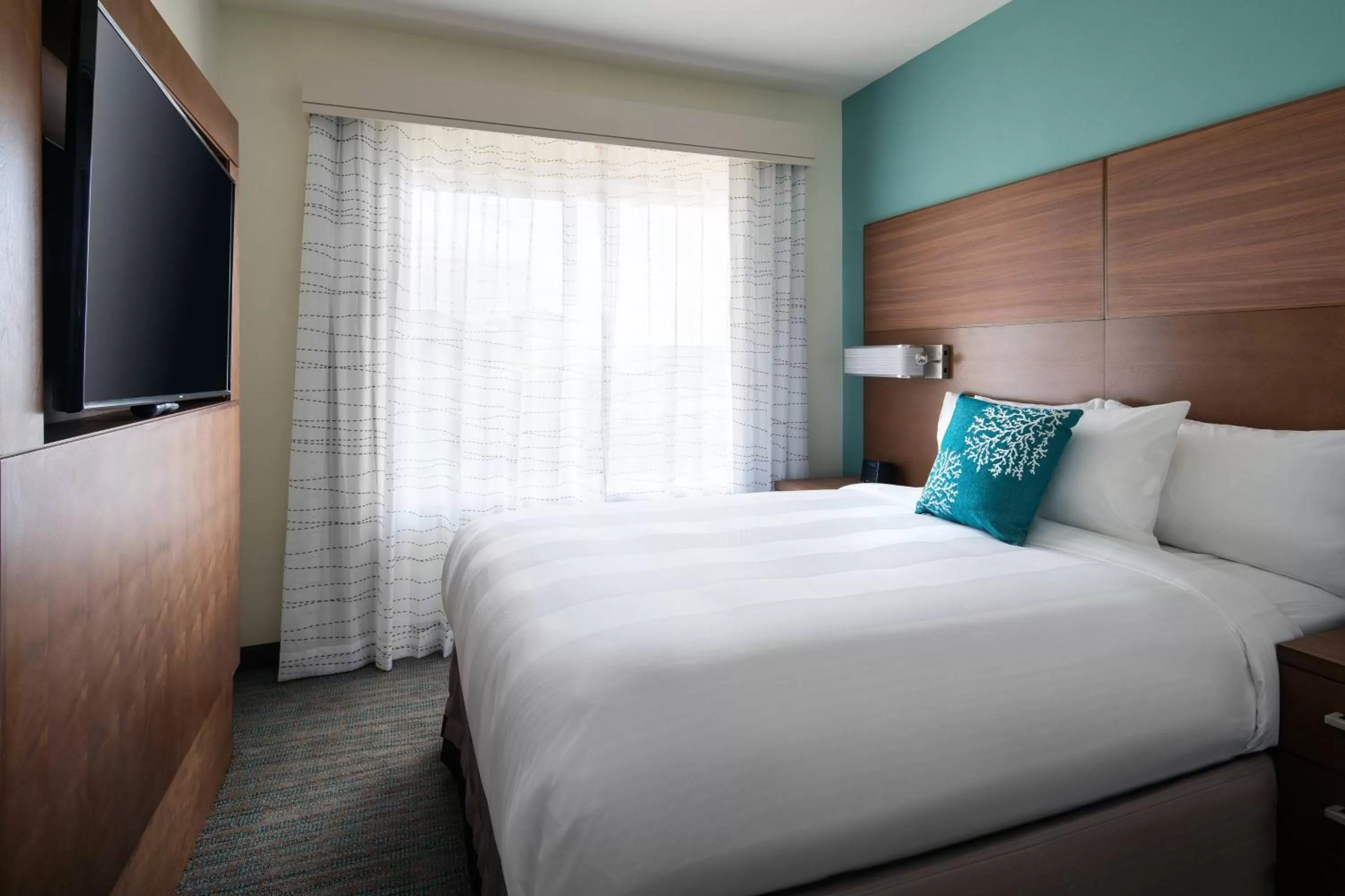 Bedroom, Bed in Residence Inn by Marriott Maui Wailea