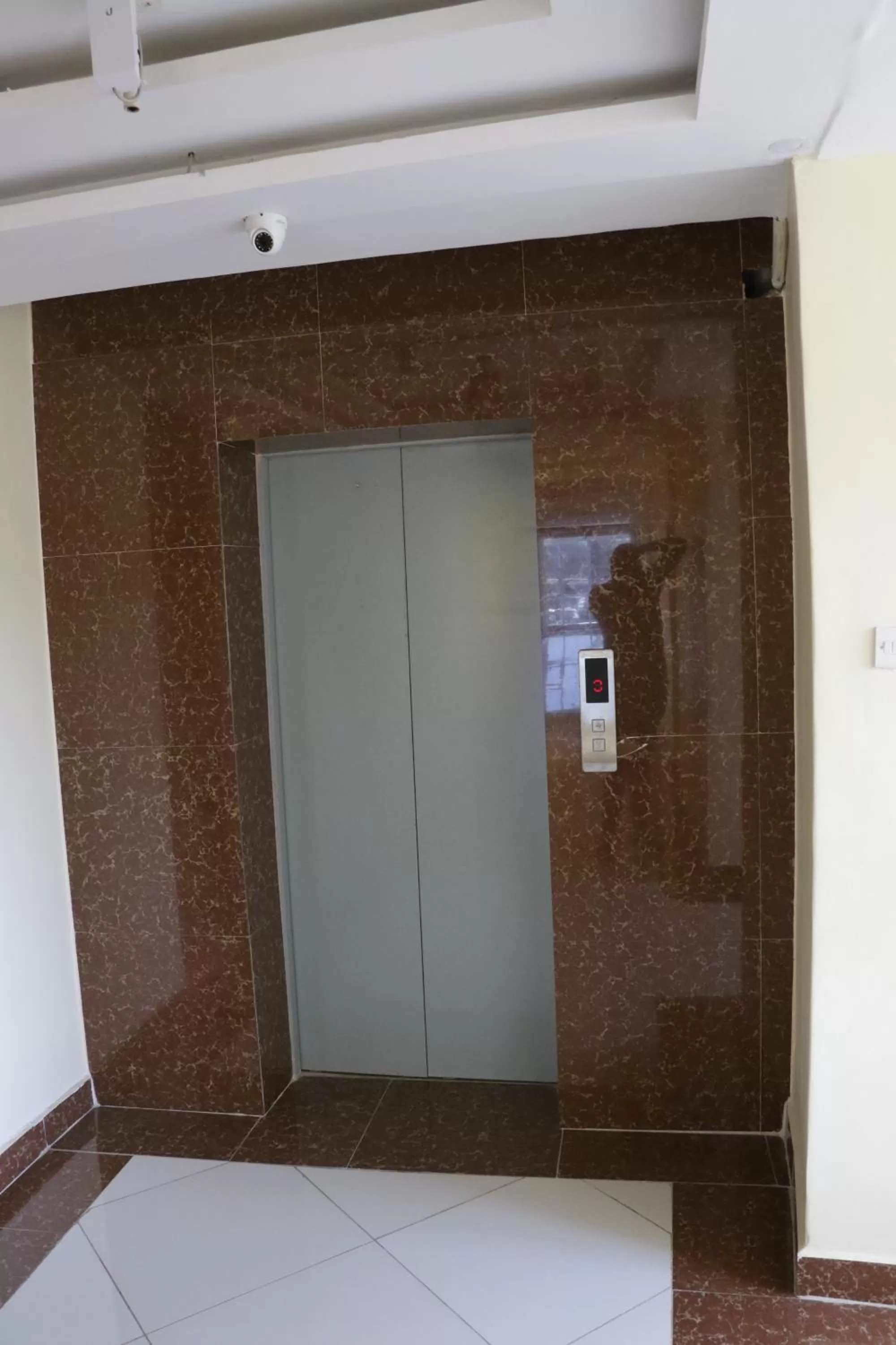 Claire de Lune Moonlight Hotel