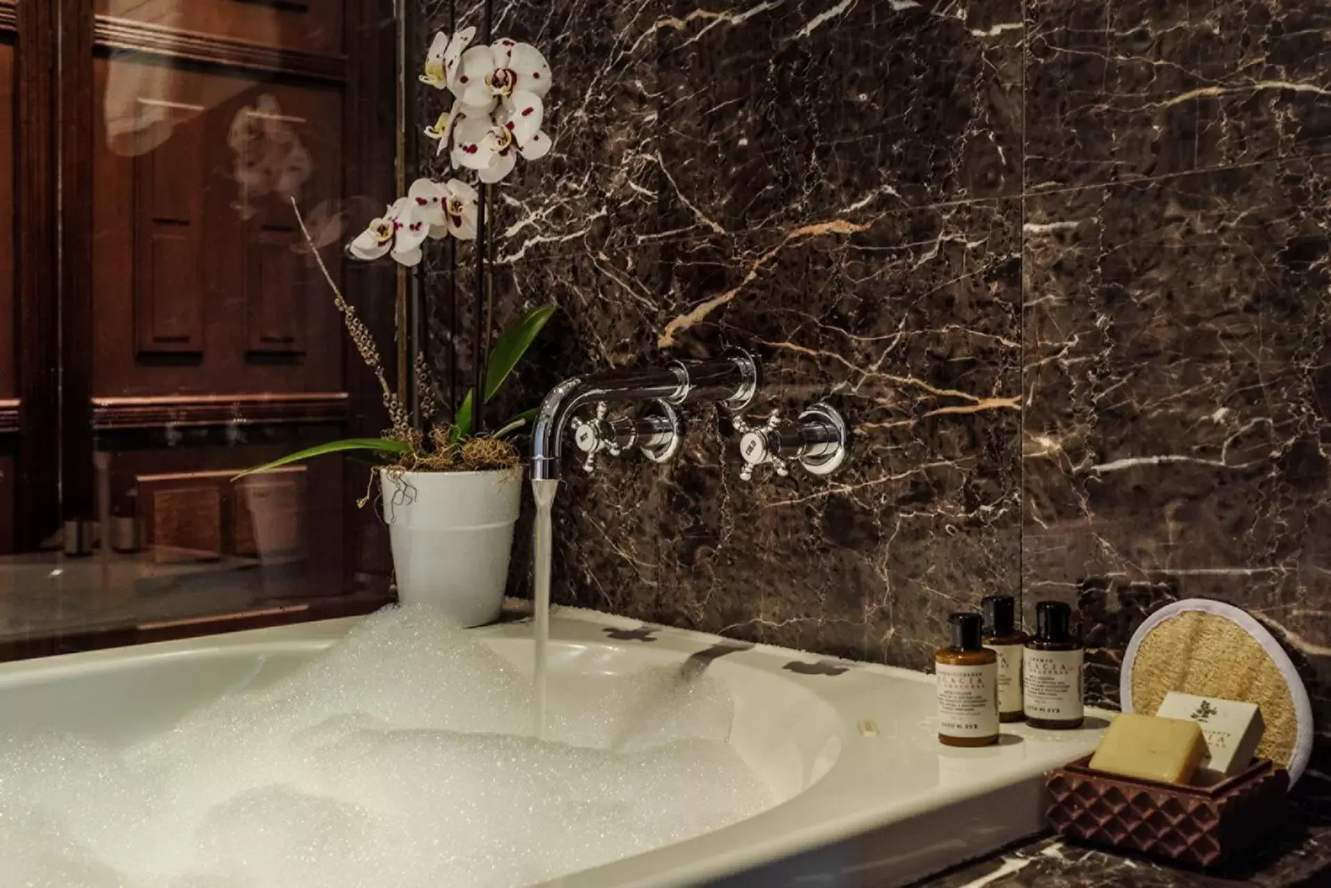 Colonial One-Bedroom Suite in Four Seasons Hotel Casa Medina Bogota Colonial One-Bedroom Suite in Four Seasons Hotel Casa Medina Bogota