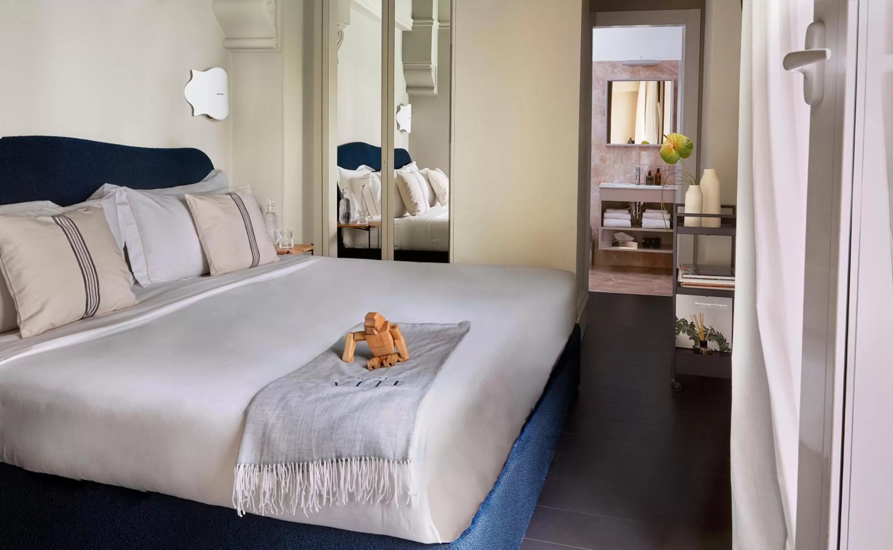 Bedroom, Bed in HOTEL VITE - By Naman Hotellerie