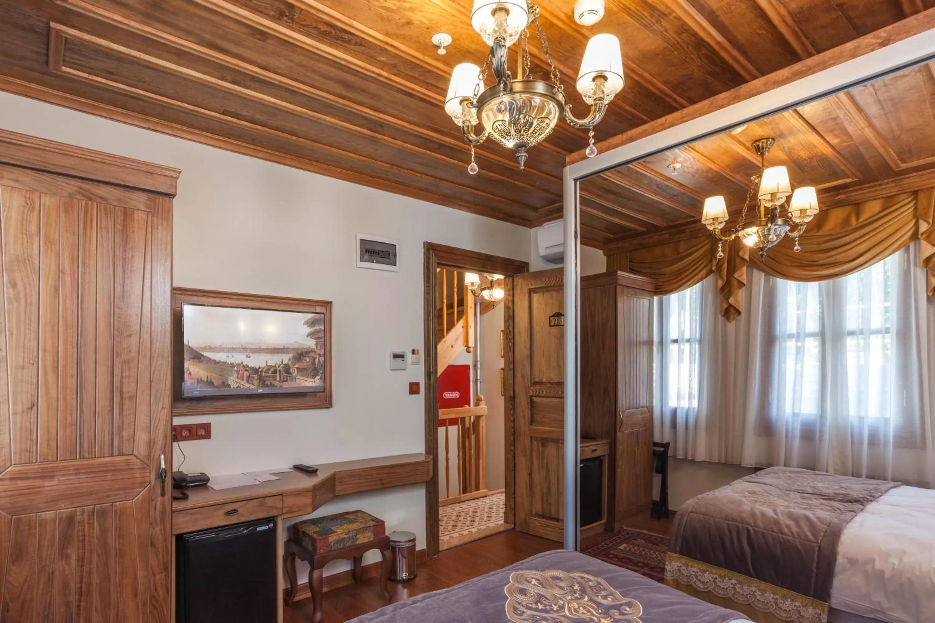 Shower, Bed in Ferman Konak Hotel-Special Category