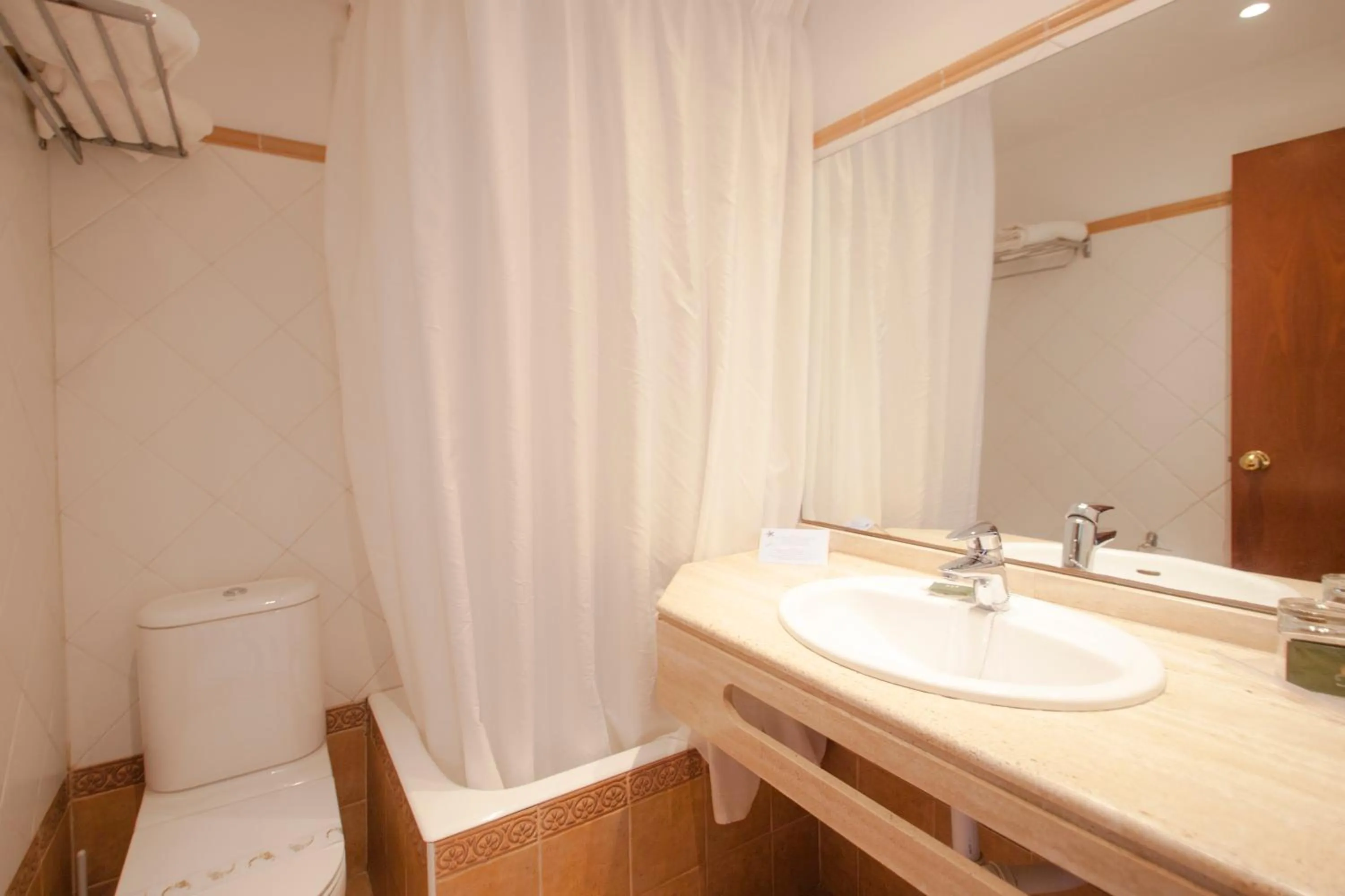 Bathroom in Hotel Eden Nord Soller