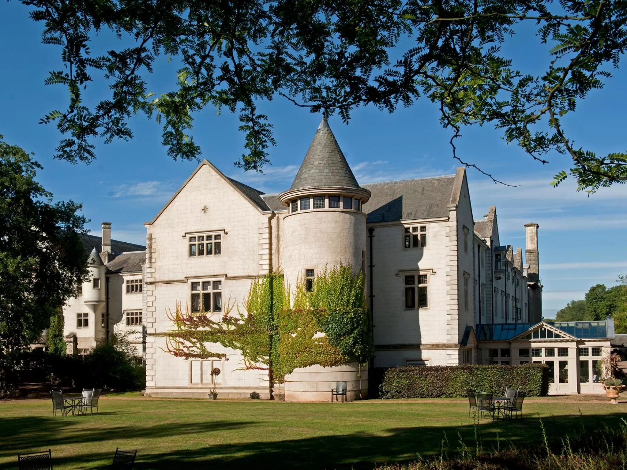 Facade/entrance in Coombe Abbey Hotel