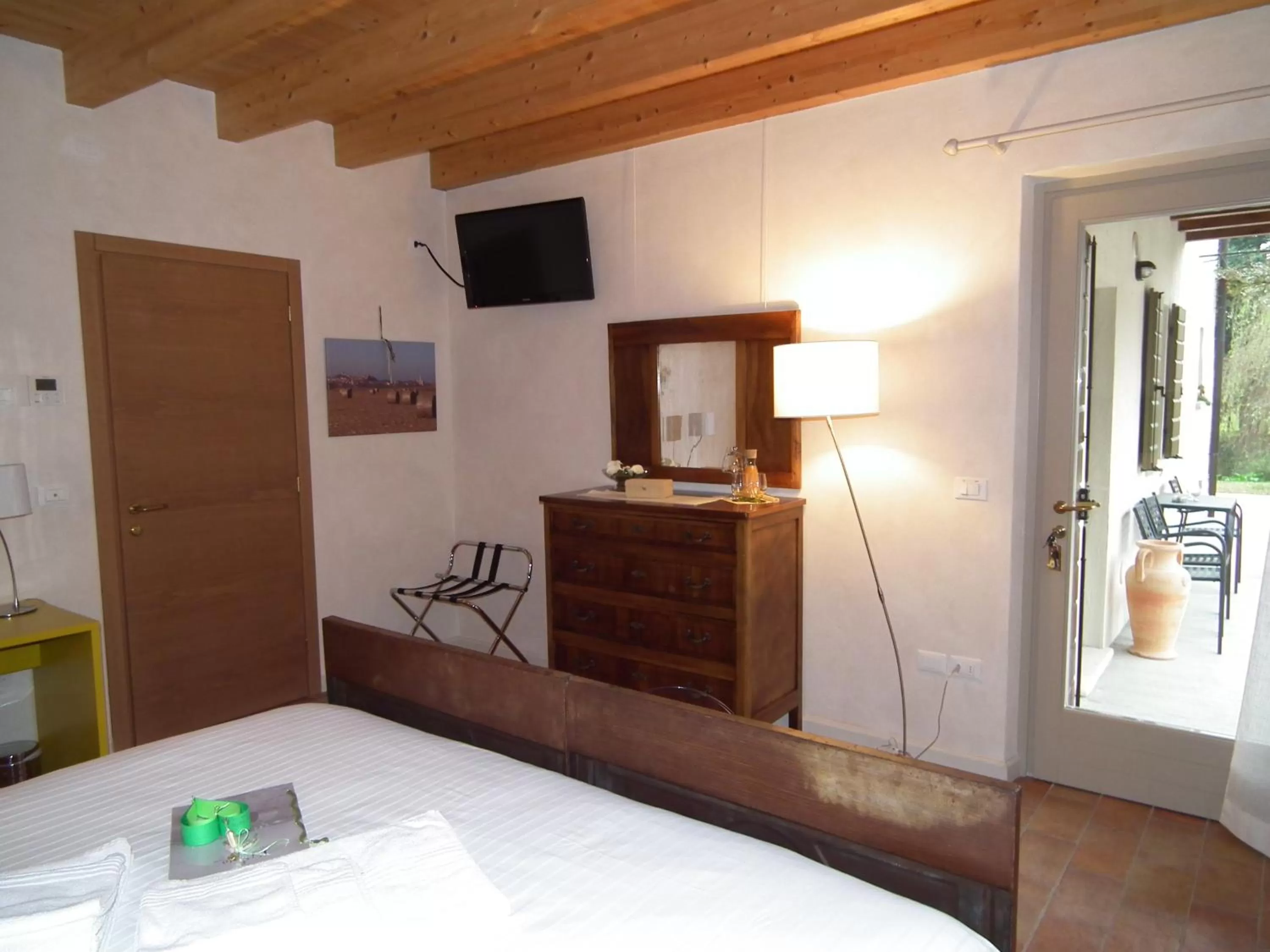Photo of the whole room, Bed in L'Isolo b&b e case vacanza