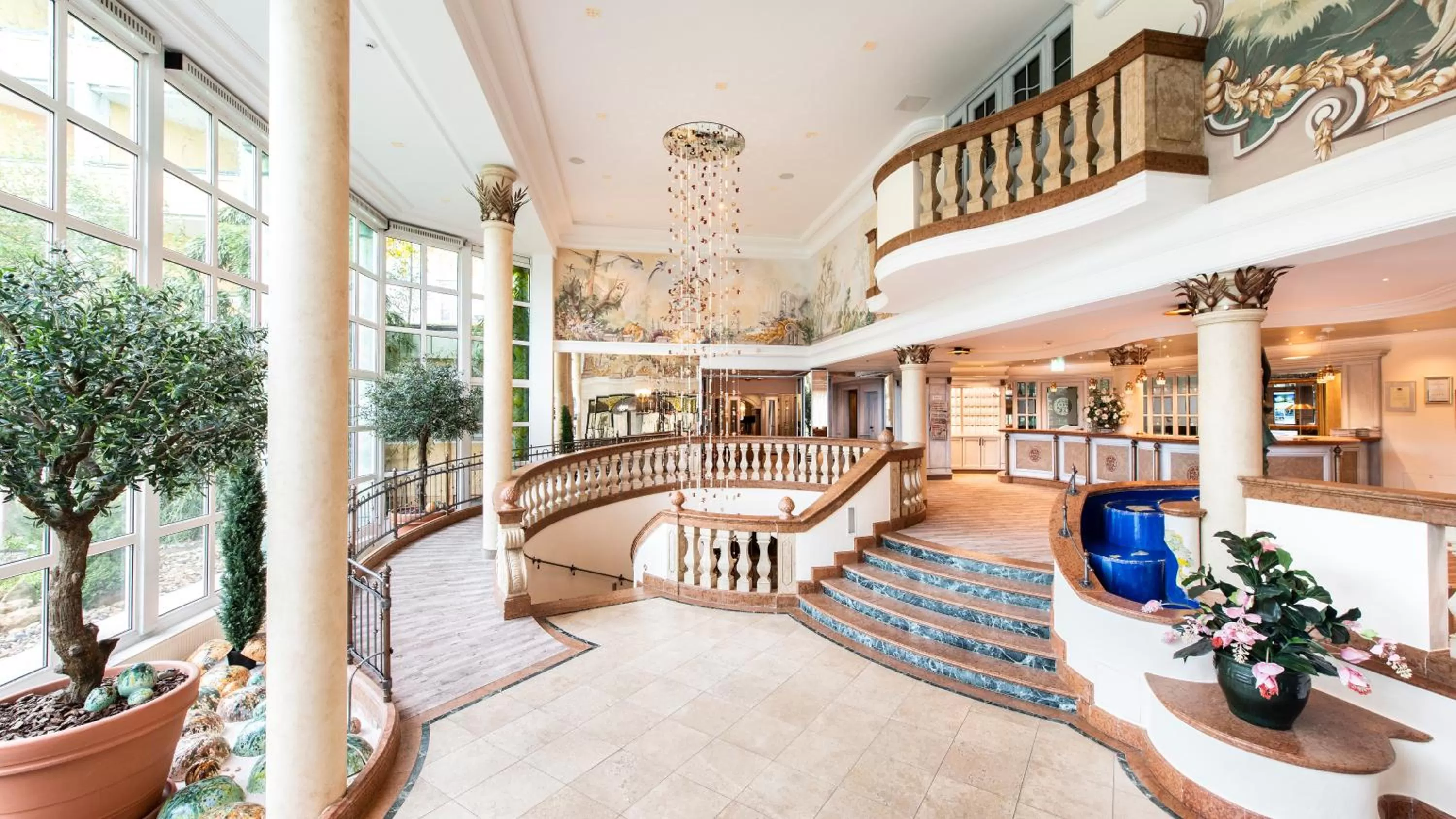 Lobby or reception in Parkhotel