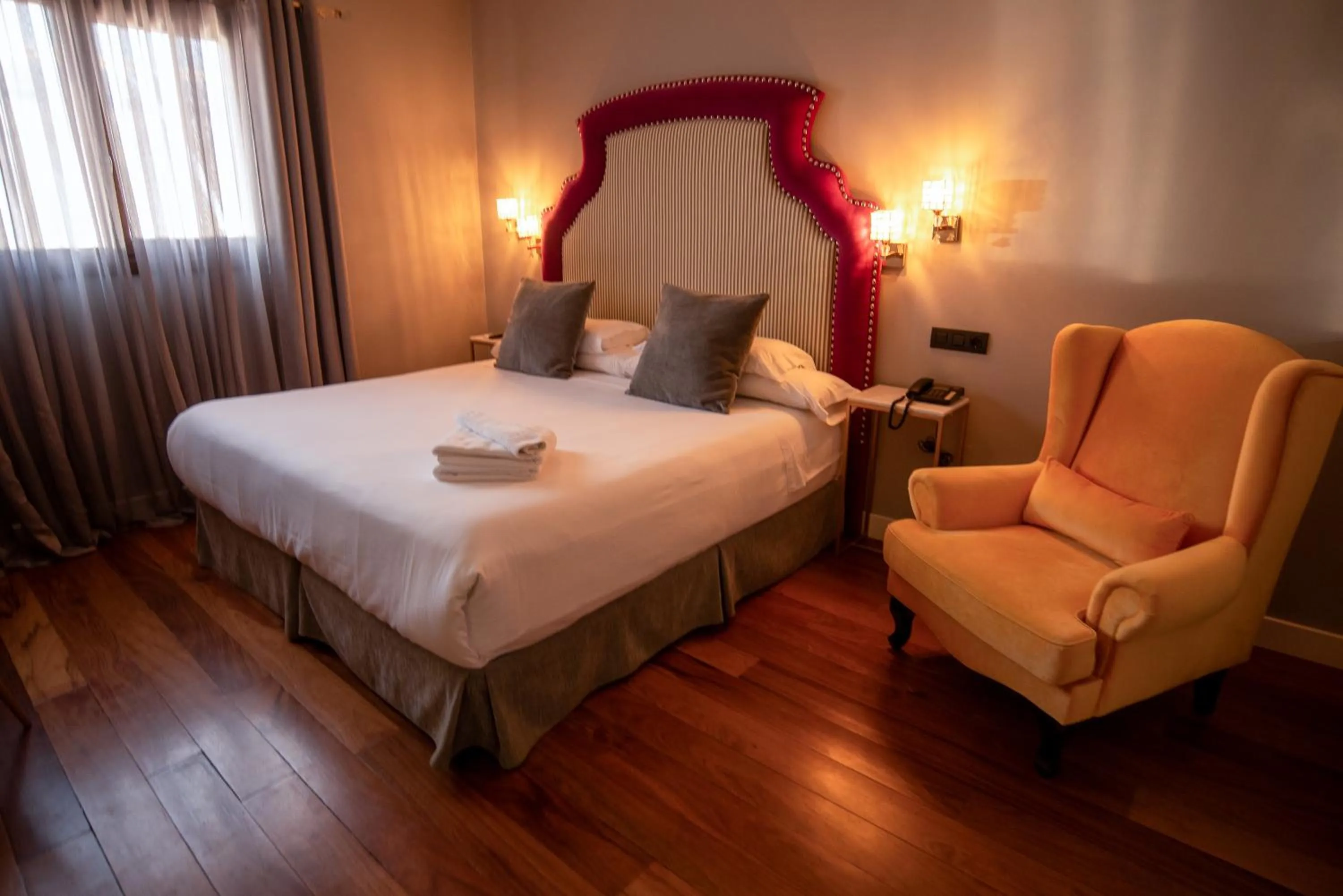 Bed in Hotel Don Juan Boutique