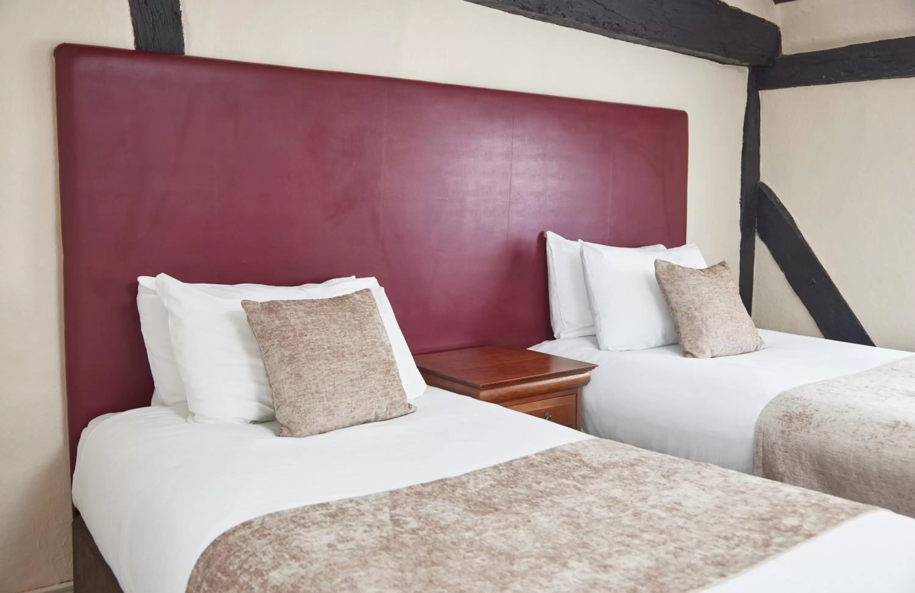 Bedroom, Bed in The Bell Hotel Woburn By Greene King Inns