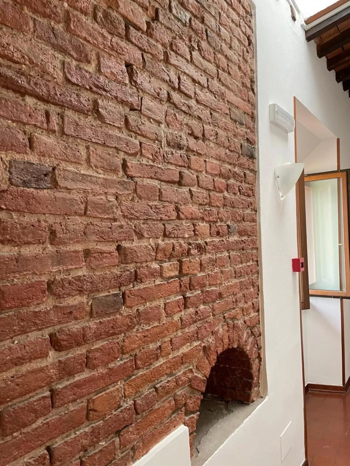 Hotel Caffè Verdi - 24 hours Reception