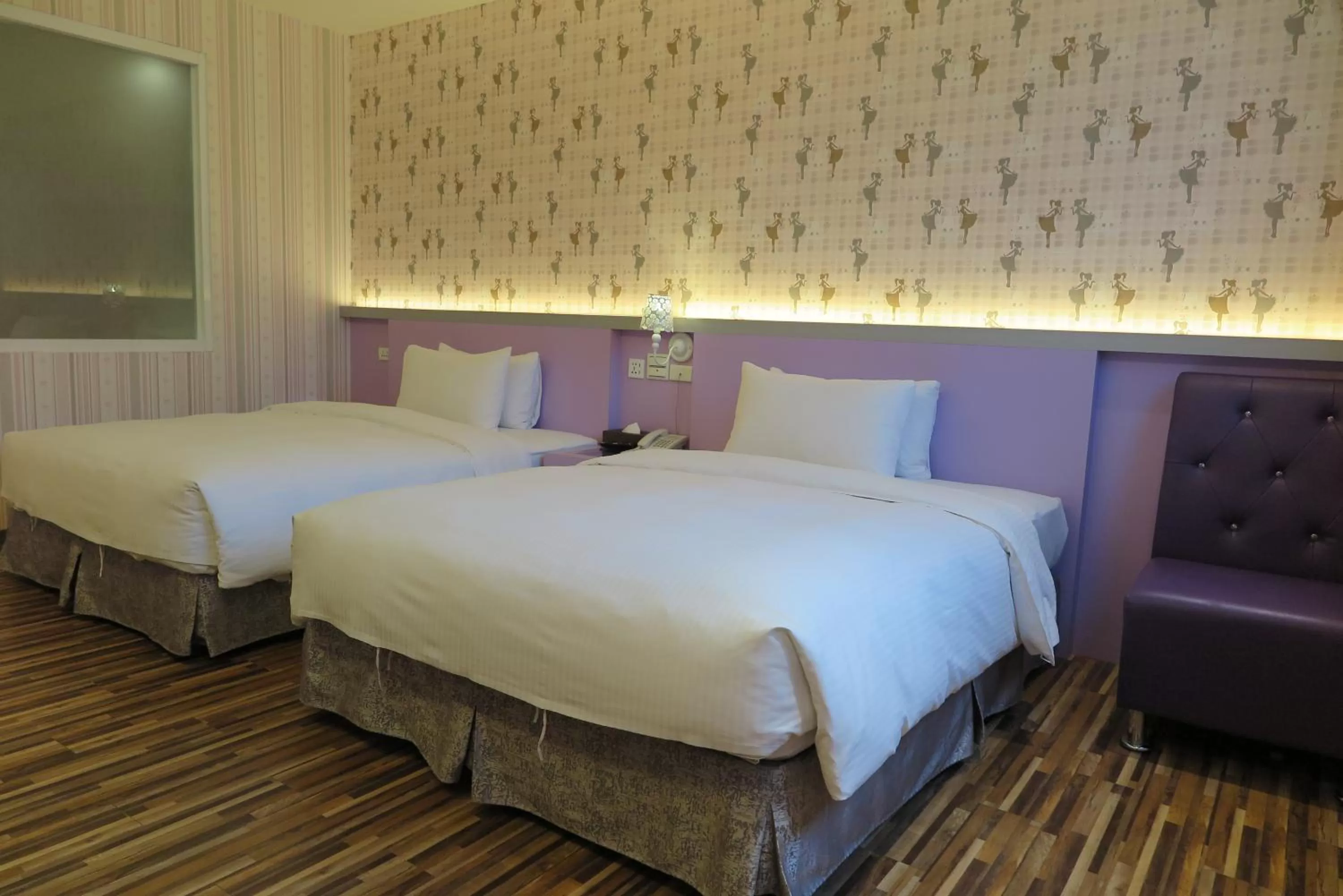 bunk bed, Bed in 191 Hotel