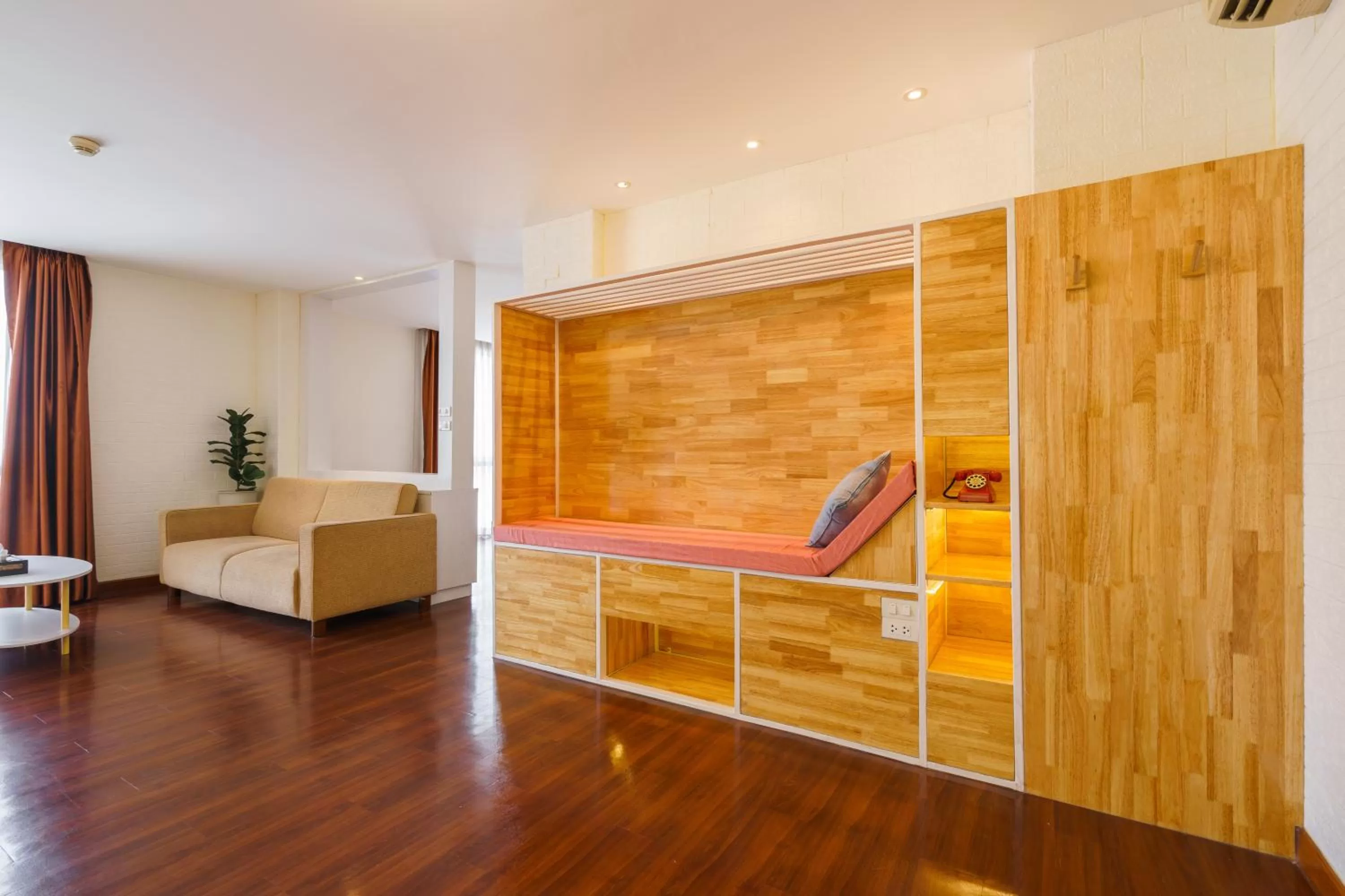 Living room in Lantana Resort Hotel Bangkok