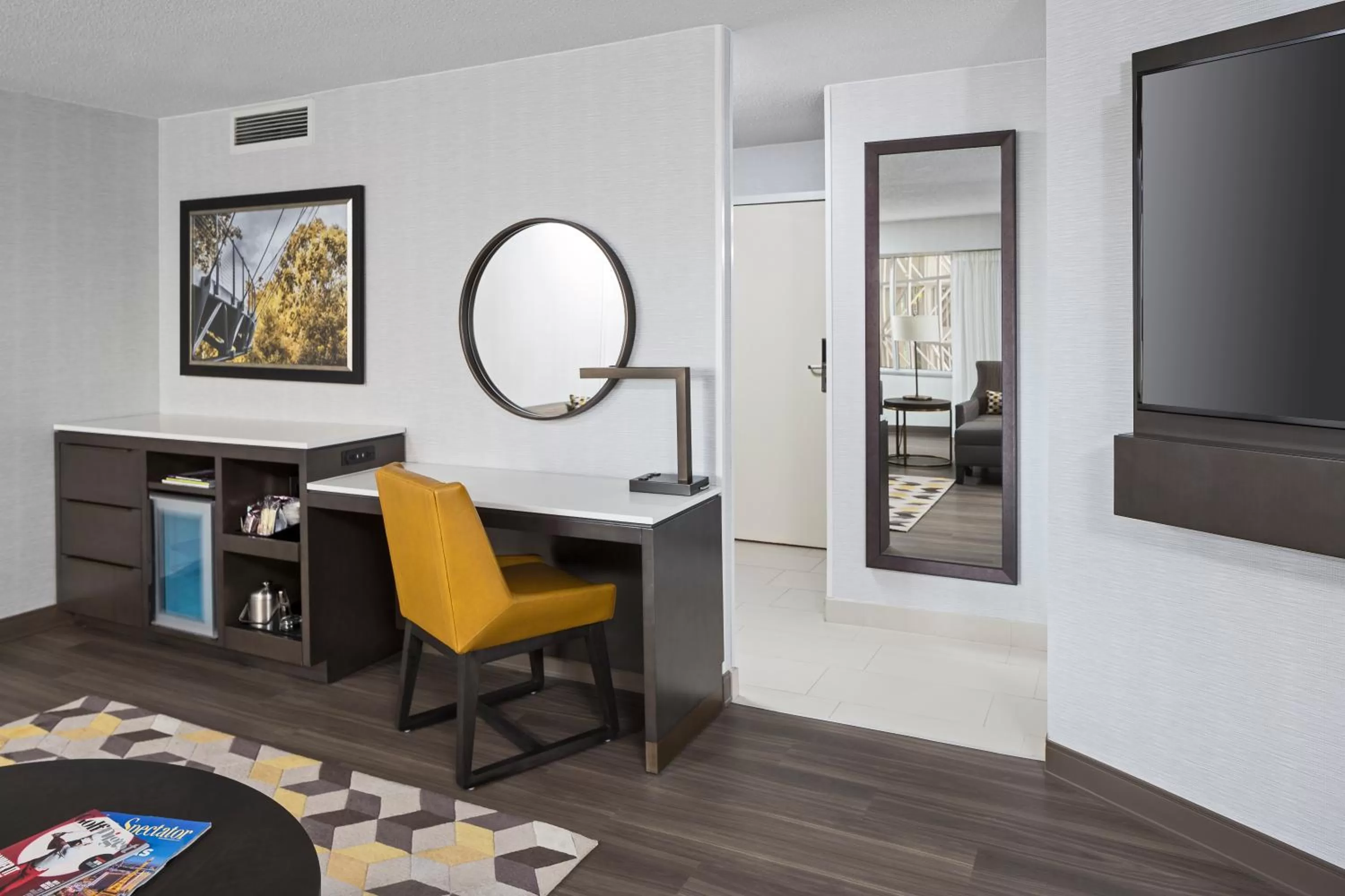 TV and multimedia in Hyatt Regency - Greenville