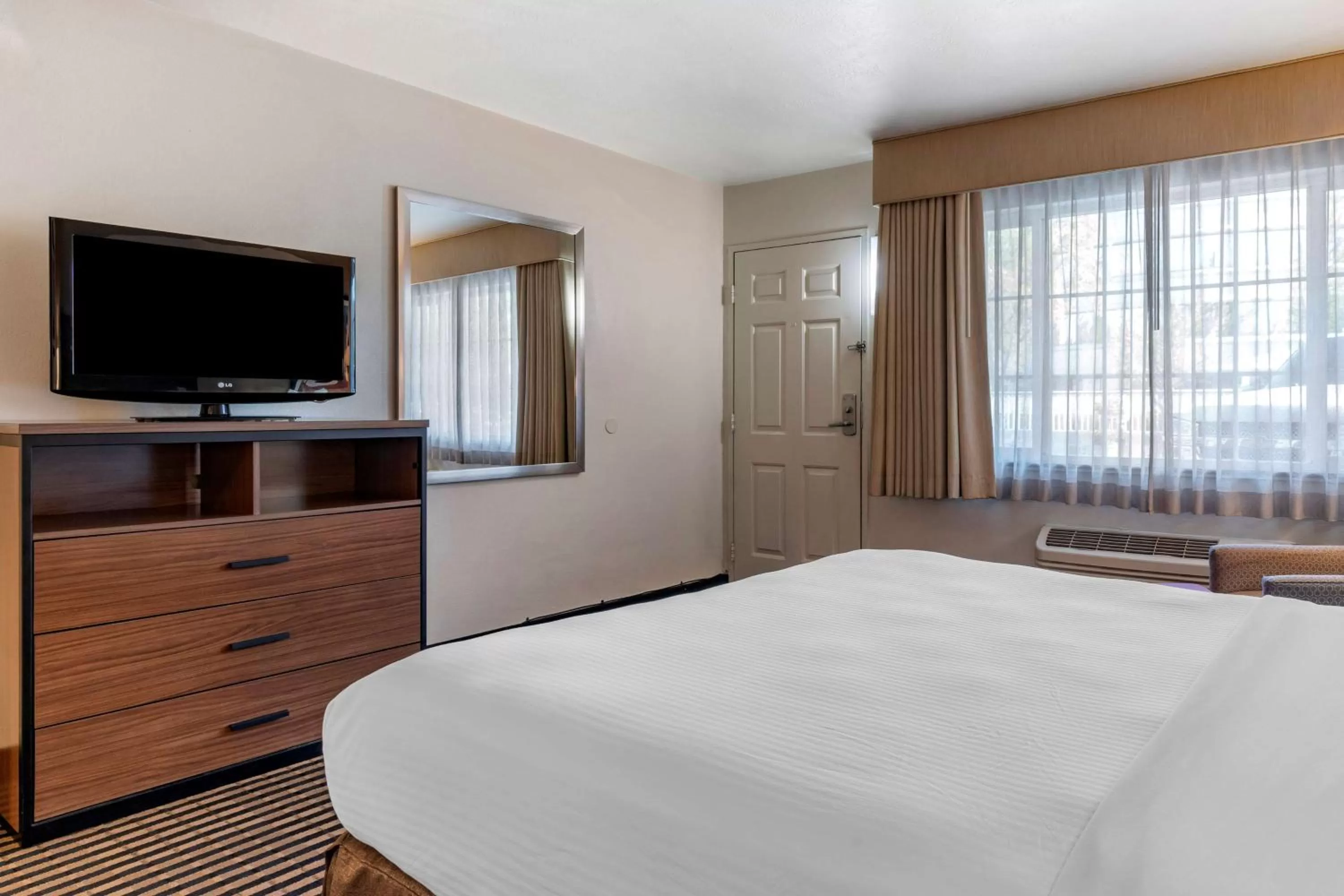 Bed in Best Western Town House Lodge