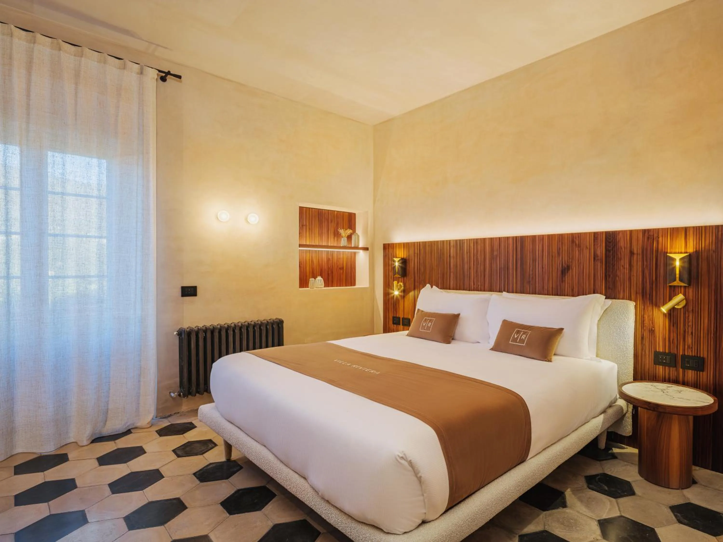 Bed in Villa Riviera Resort